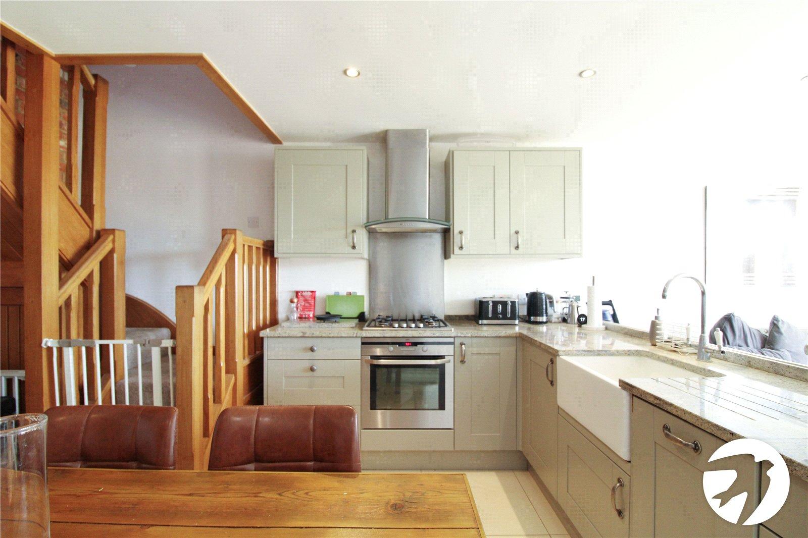 2 bedroom property to rent in Meopham | Robinson Michael & Jackson