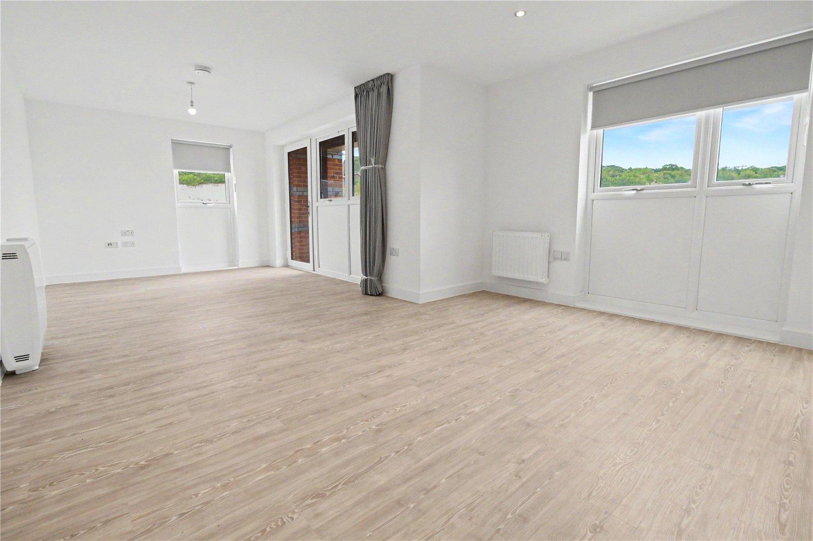 2 bedroom property to rent in Alkerden | Robinson Michael & Jackson