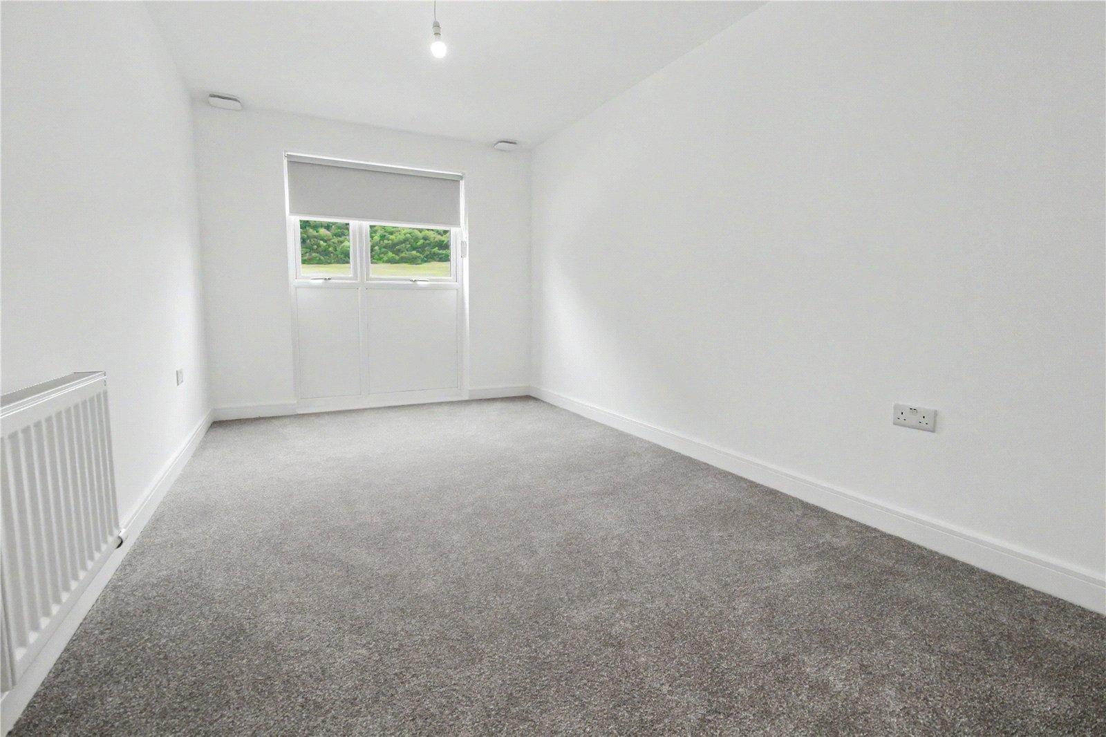 2 bedroom property to rent in Alkerden | Robinson Michael & Jackson