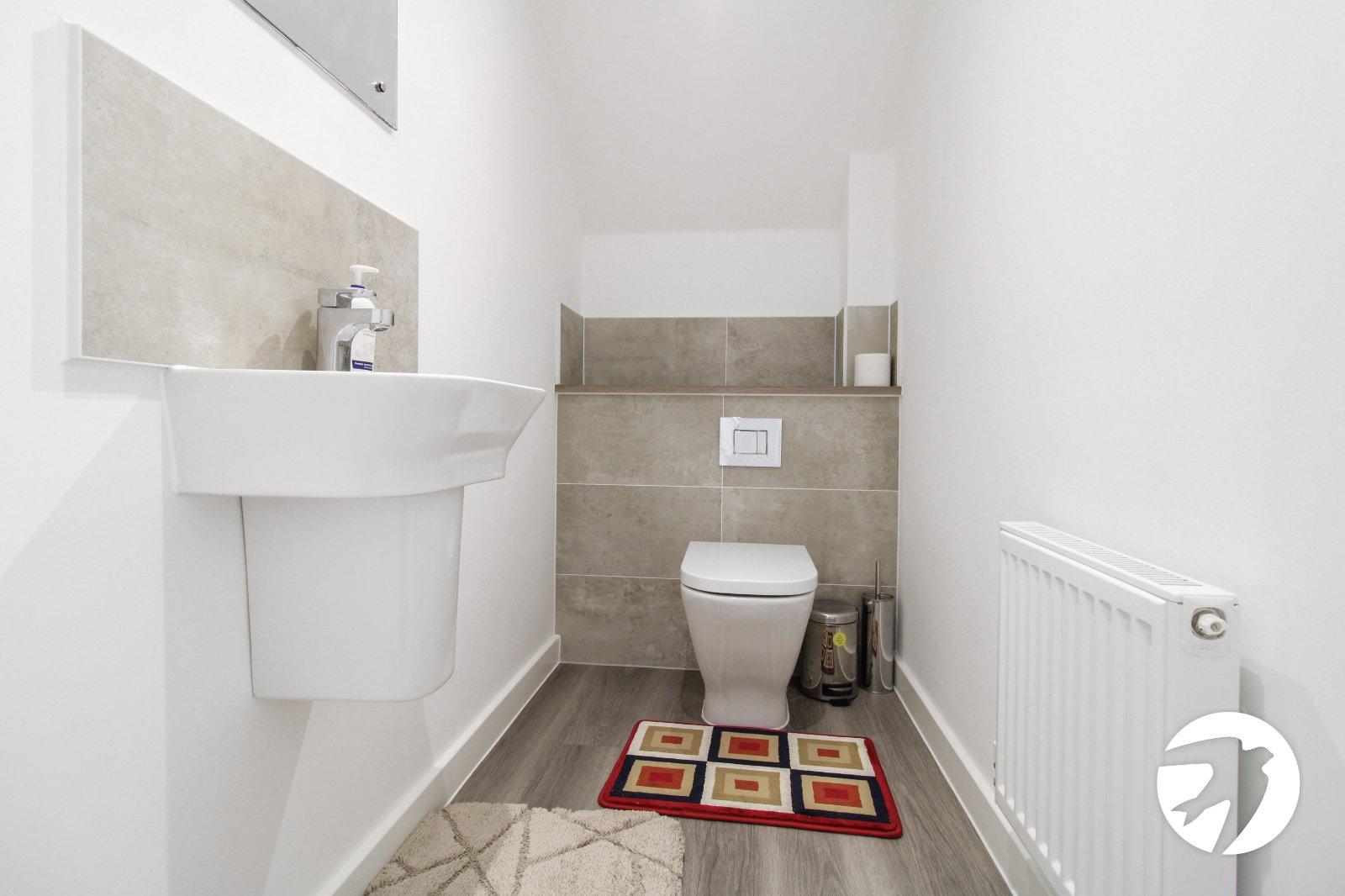 4 bedroom property to rent in Northfleet | Robinson Michael & Jackson