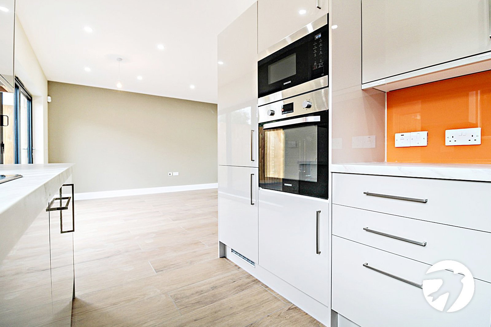 2 bedroom property to rent in Gravesend | Robinson Michael & Jackson