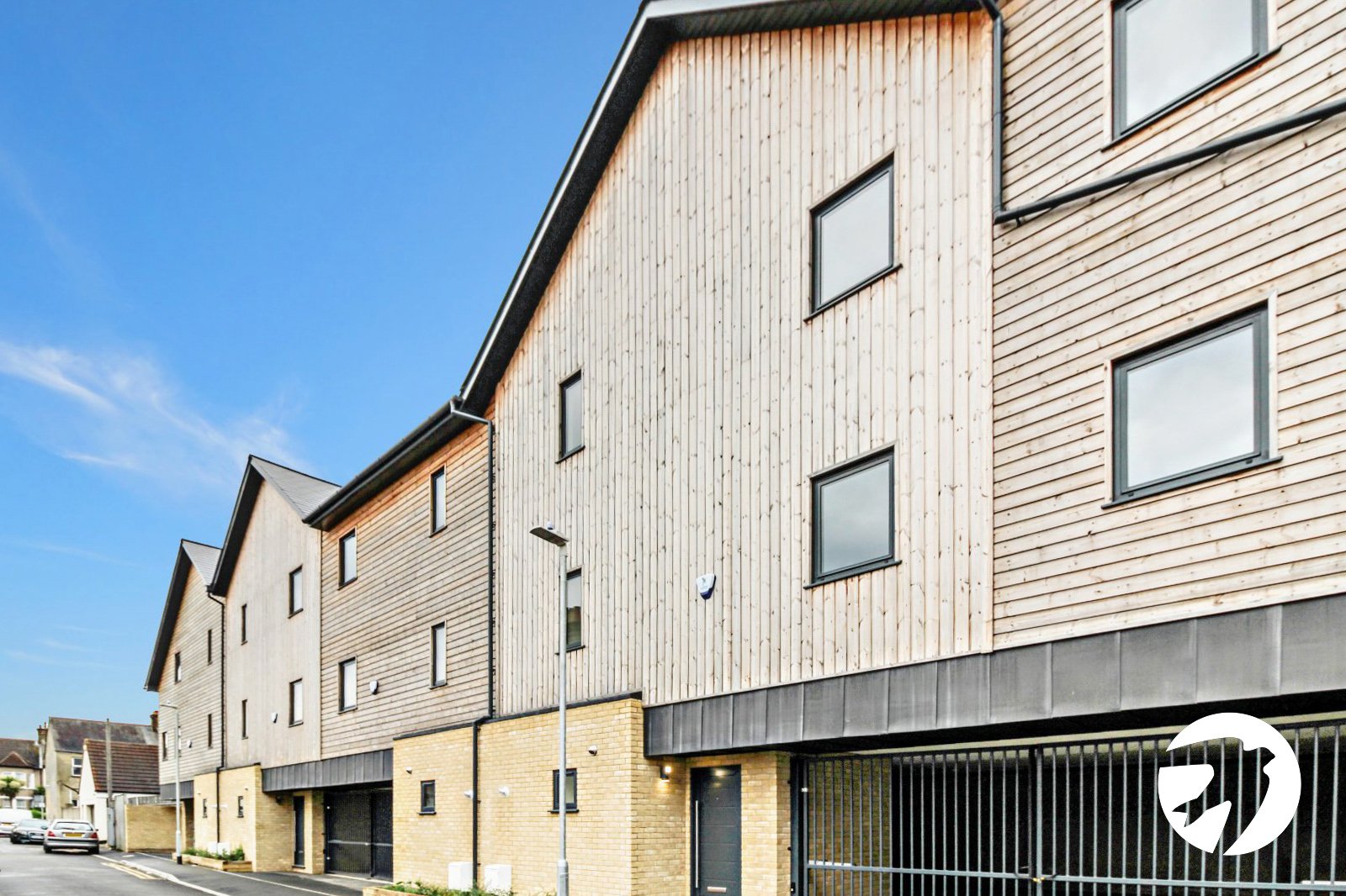 2 bedroom property to rent in Gravesend | Robinson Michael & Jackson