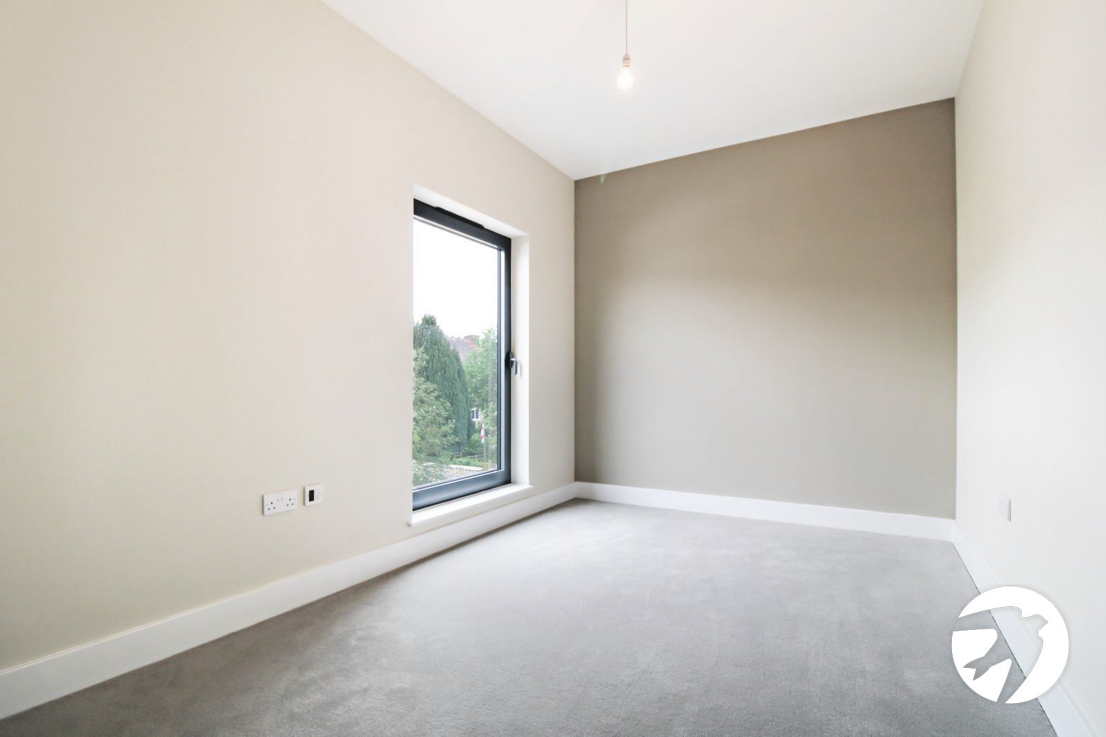 2 bedroom property to rent in Gravesend | Robinson Michael & Jackson