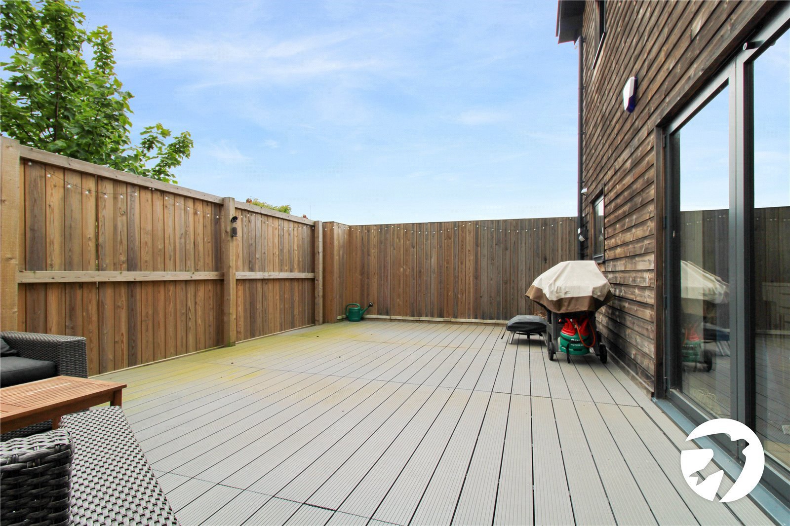 2 bedroom property to rent in Gravesend | Robinson Michael & Jackson