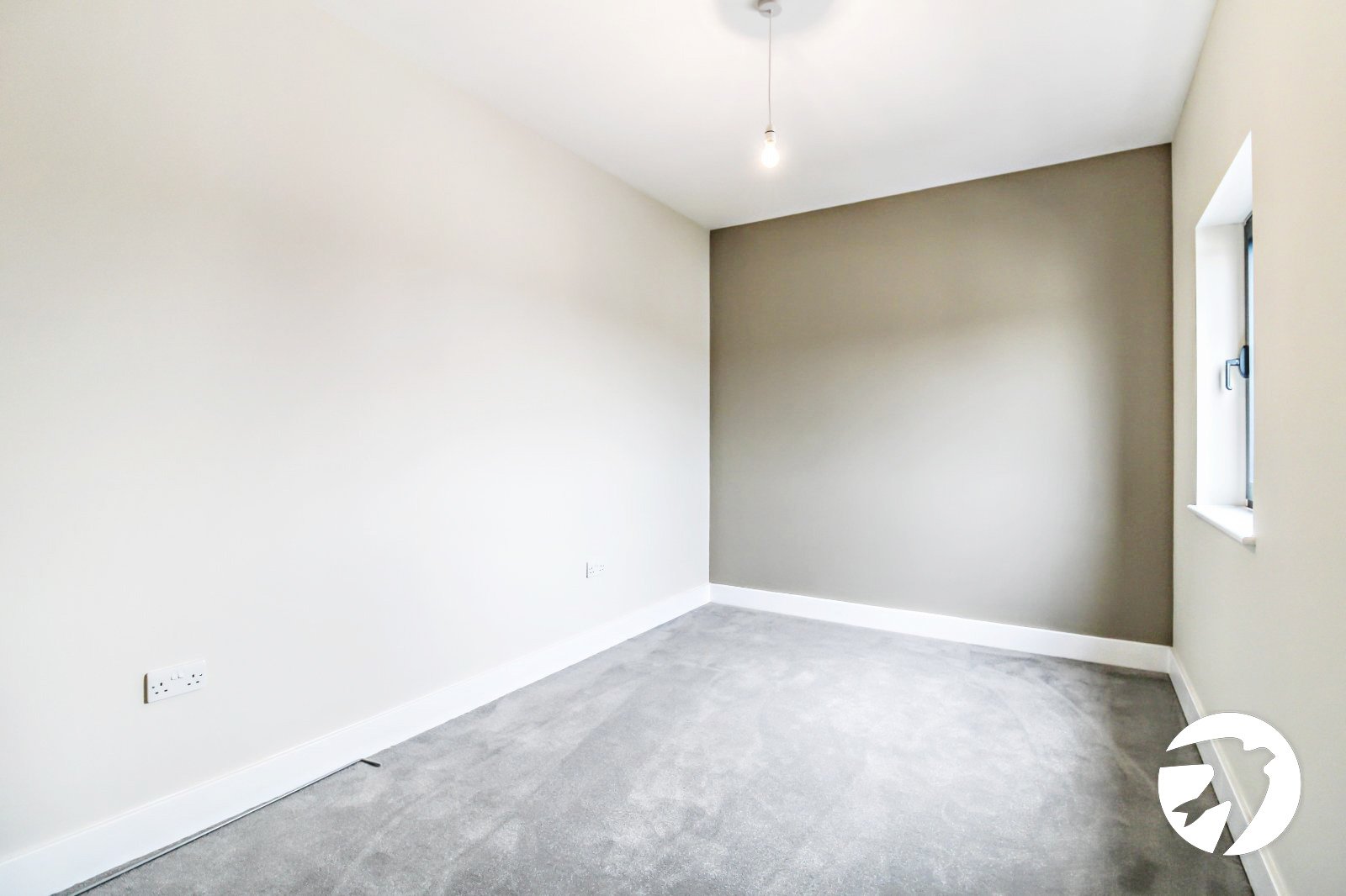 2 bedroom property to rent in Gravesend | Robinson Michael & Jackson