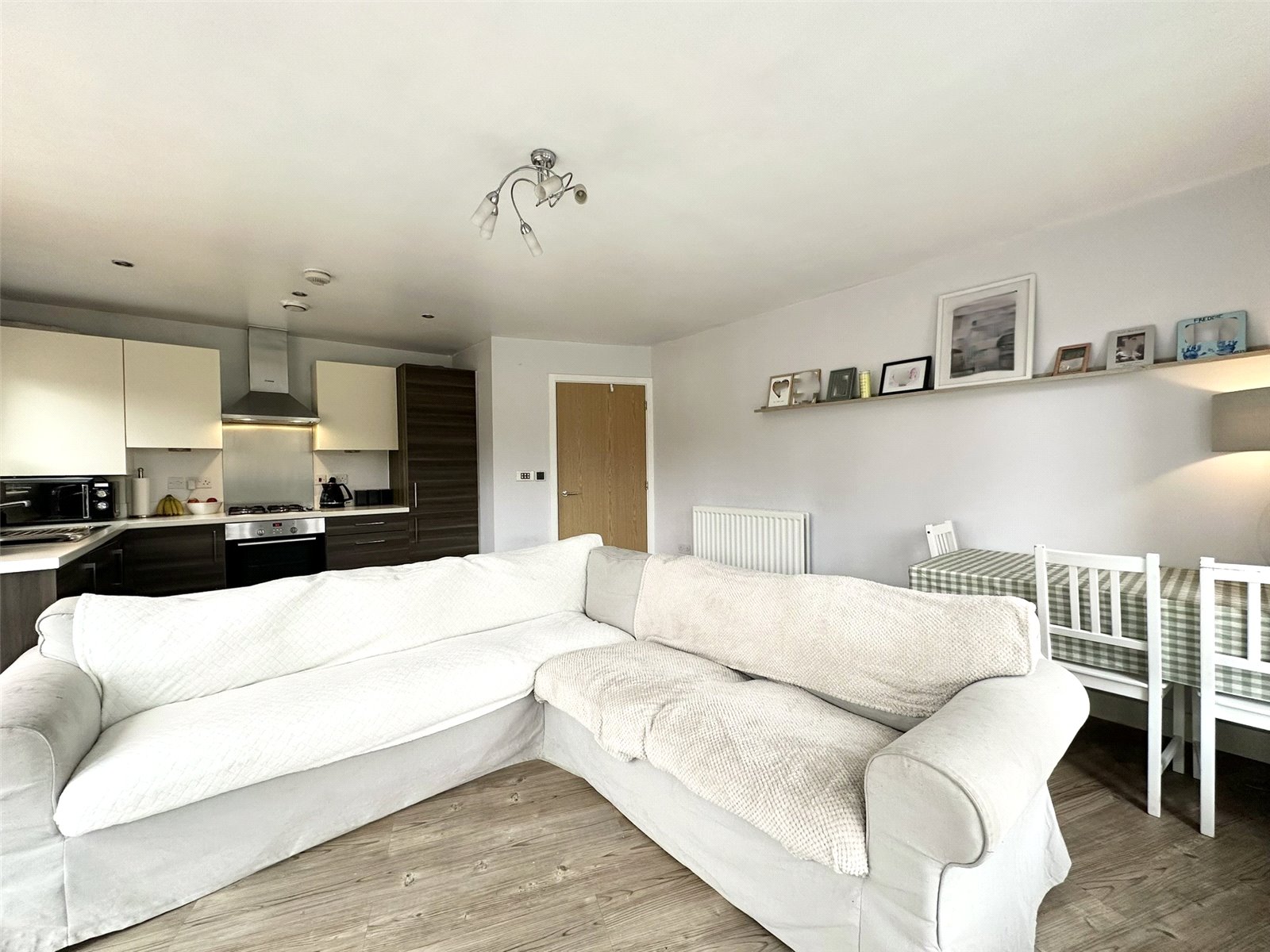 1 bedroom property to rent in Liveryman Walk | Robinson Michael & Jackson