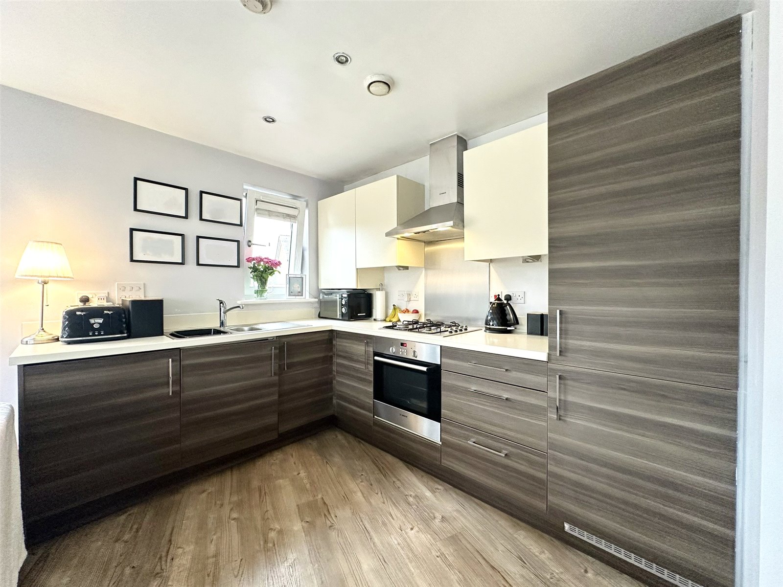 1 bedroom property to rent in Liveryman Walk | Robinson Michael & Jackson