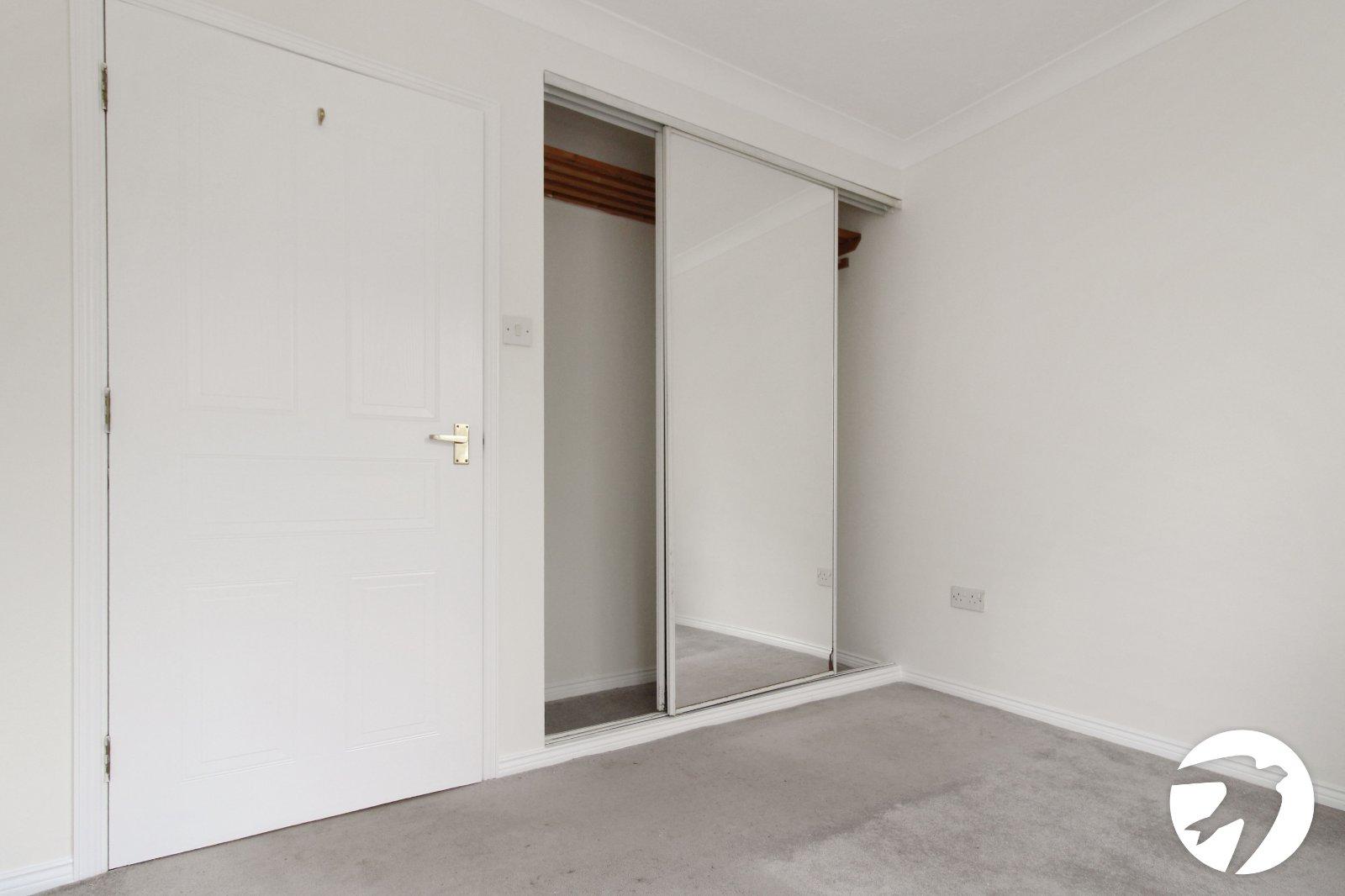 1 bedroom property to rent in London Road | Robinson Michael & Jackson
