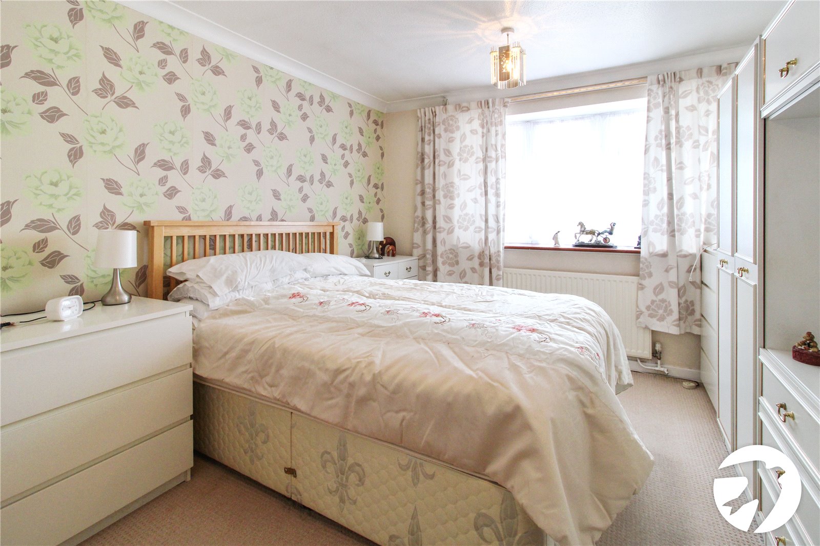 2 bedroom bungalow to rent in Higham | Robinson Michael & Jackson