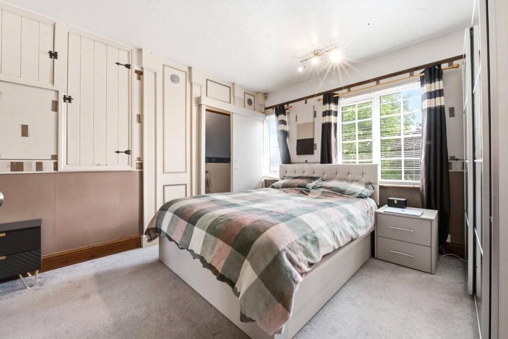 3 bedroom house to rent in Northfleet | Robinson Michael & Jackson