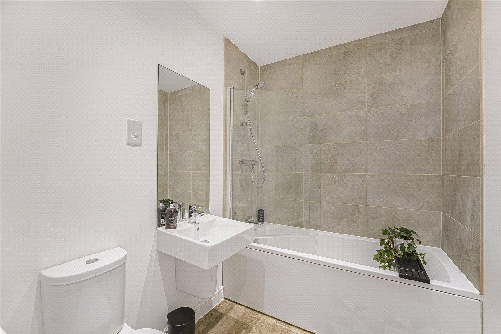 2 bedroom property to rent in Weldon | Robinson Michael & Jackson