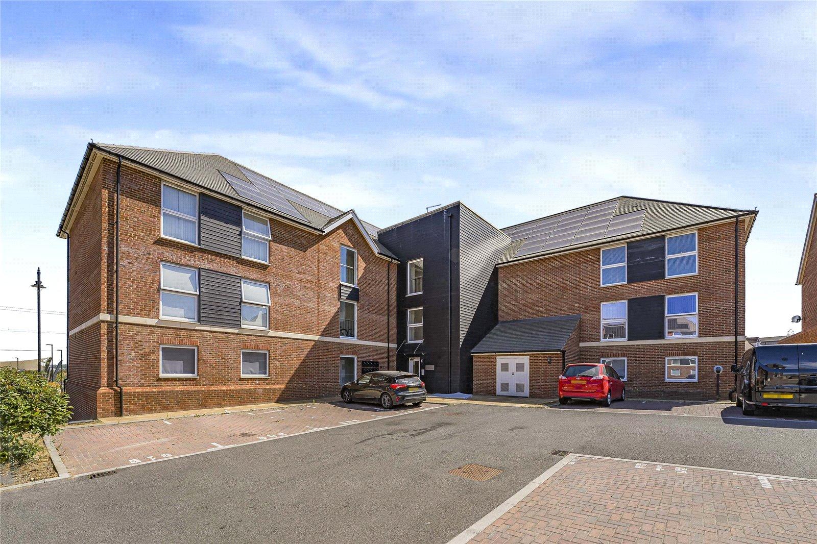 2 bedroom property to rent in Weldon | Robinson Michael & Jackson