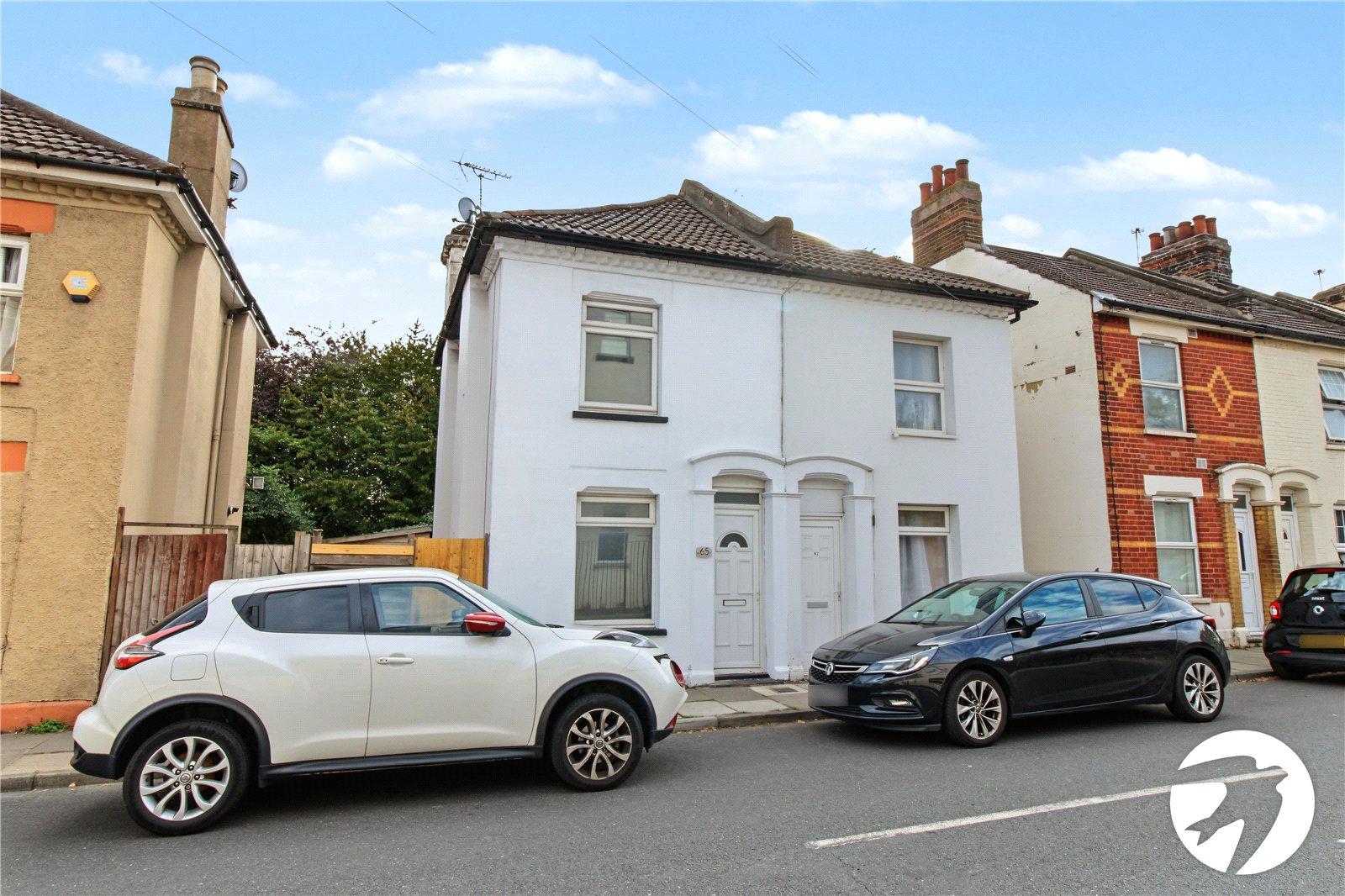 2 bedroom house to rent in Northfleet | Robinson Michael & Jackson