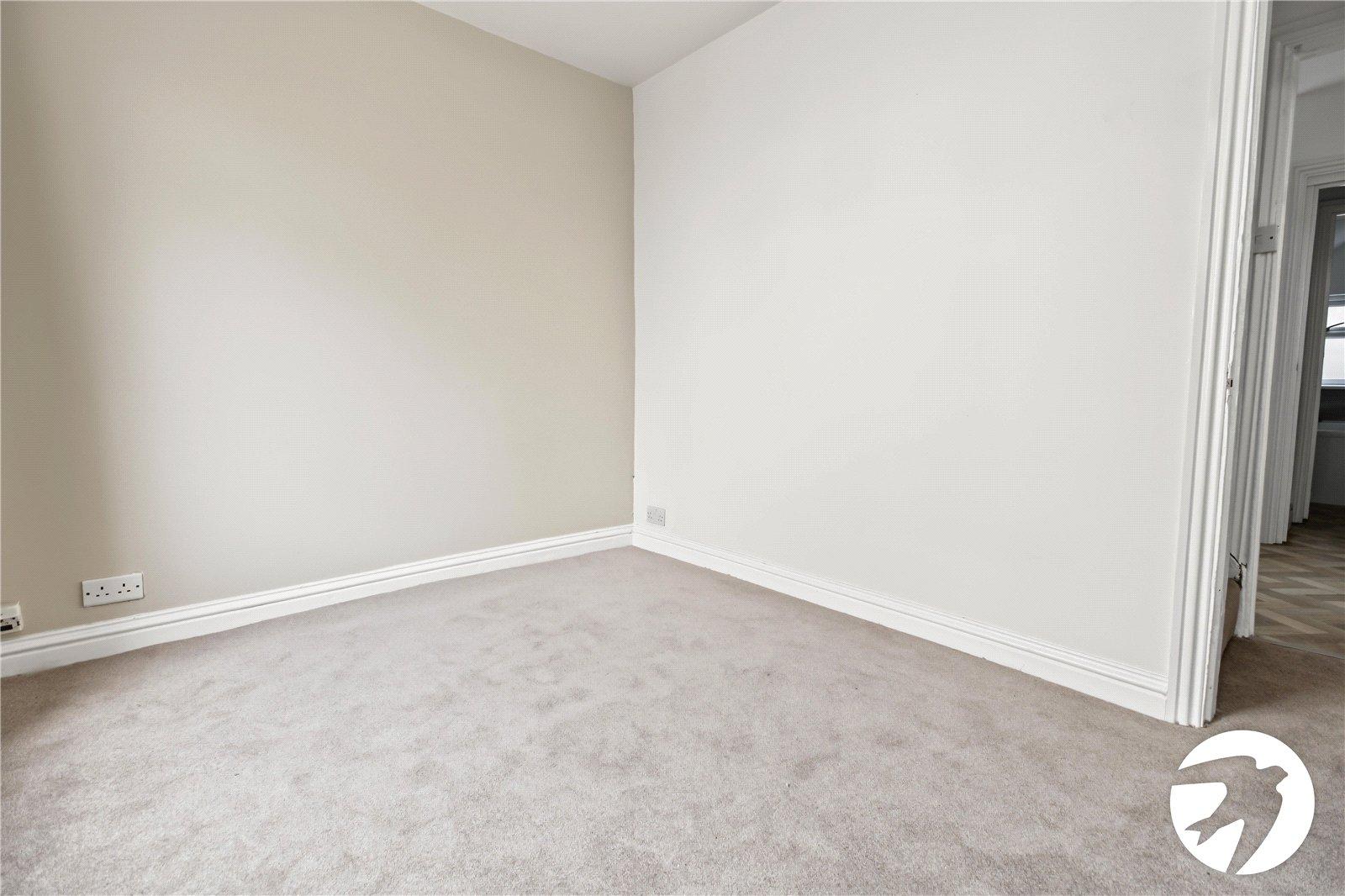 2 bedroom house to rent in Northfleet | Robinson Michael & Jackson