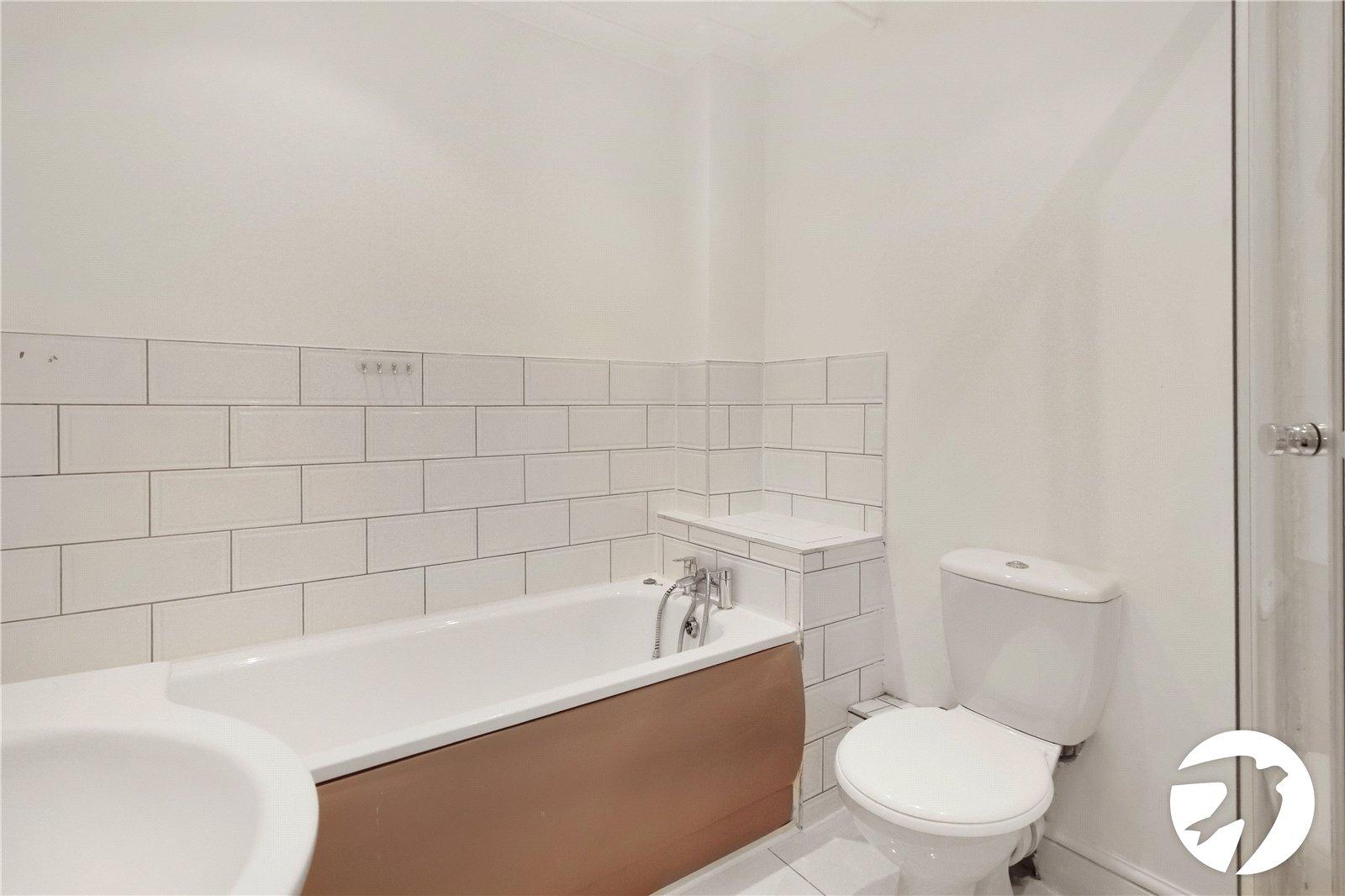 3 bedroom house to rent in Gravesend | Robinson Michael & Jackson