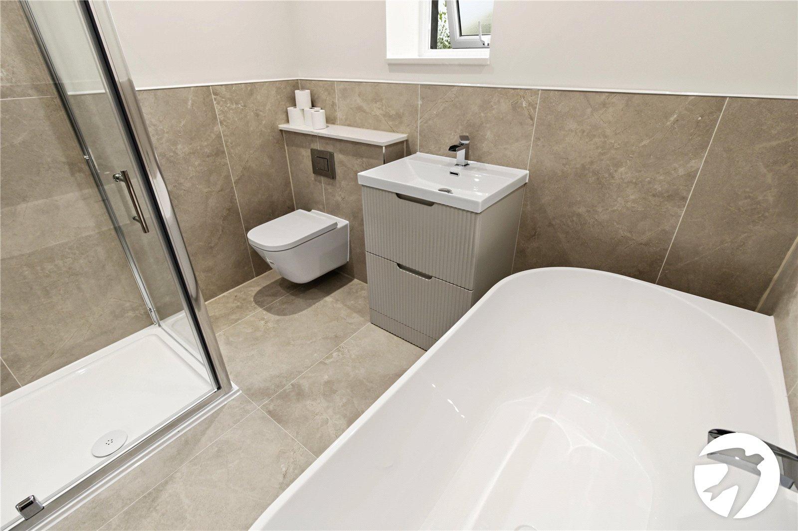 3 bedroom house to rent in Chalk | Robinson Michael & Jackson