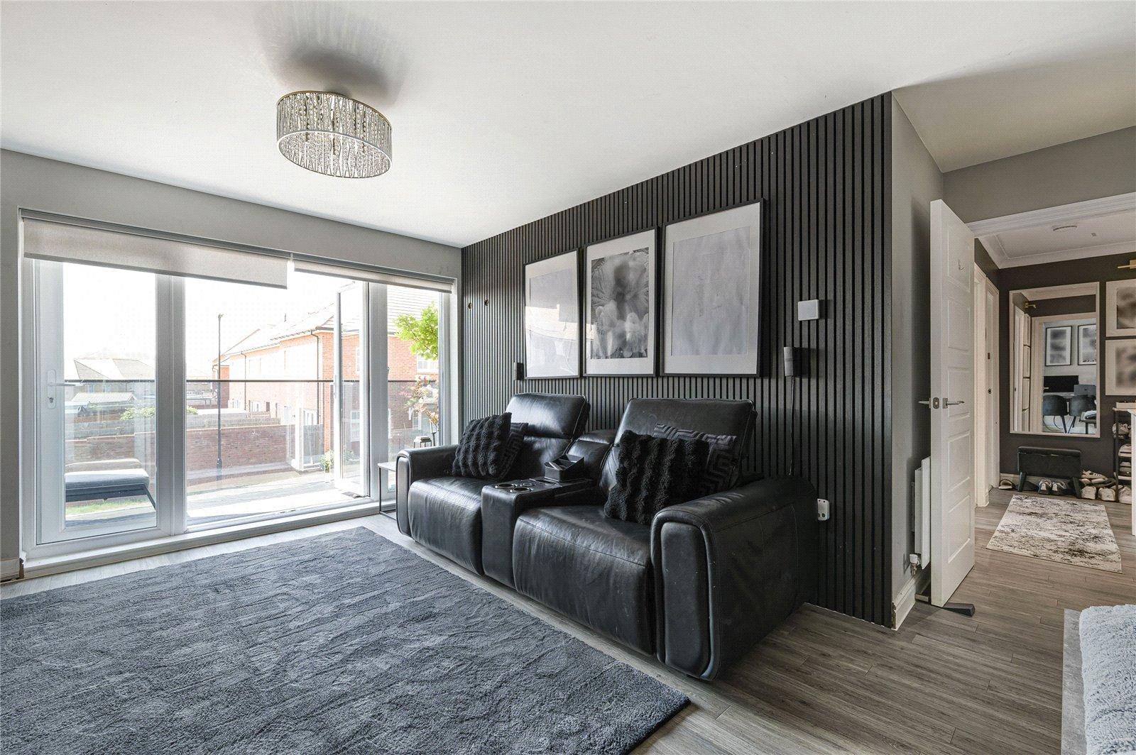 2 bedroom property to rent in Weldon | Robinson Michael & Jackson
