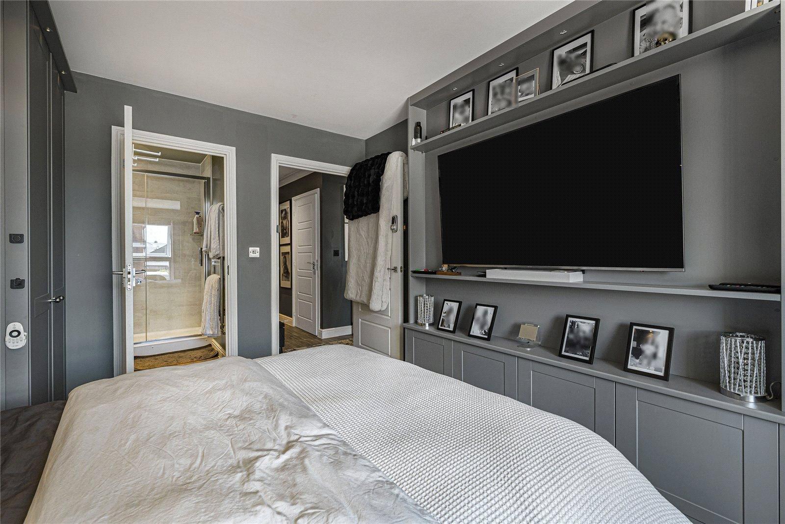 2 bedroom property to rent in Weldon | Robinson Michael & Jackson