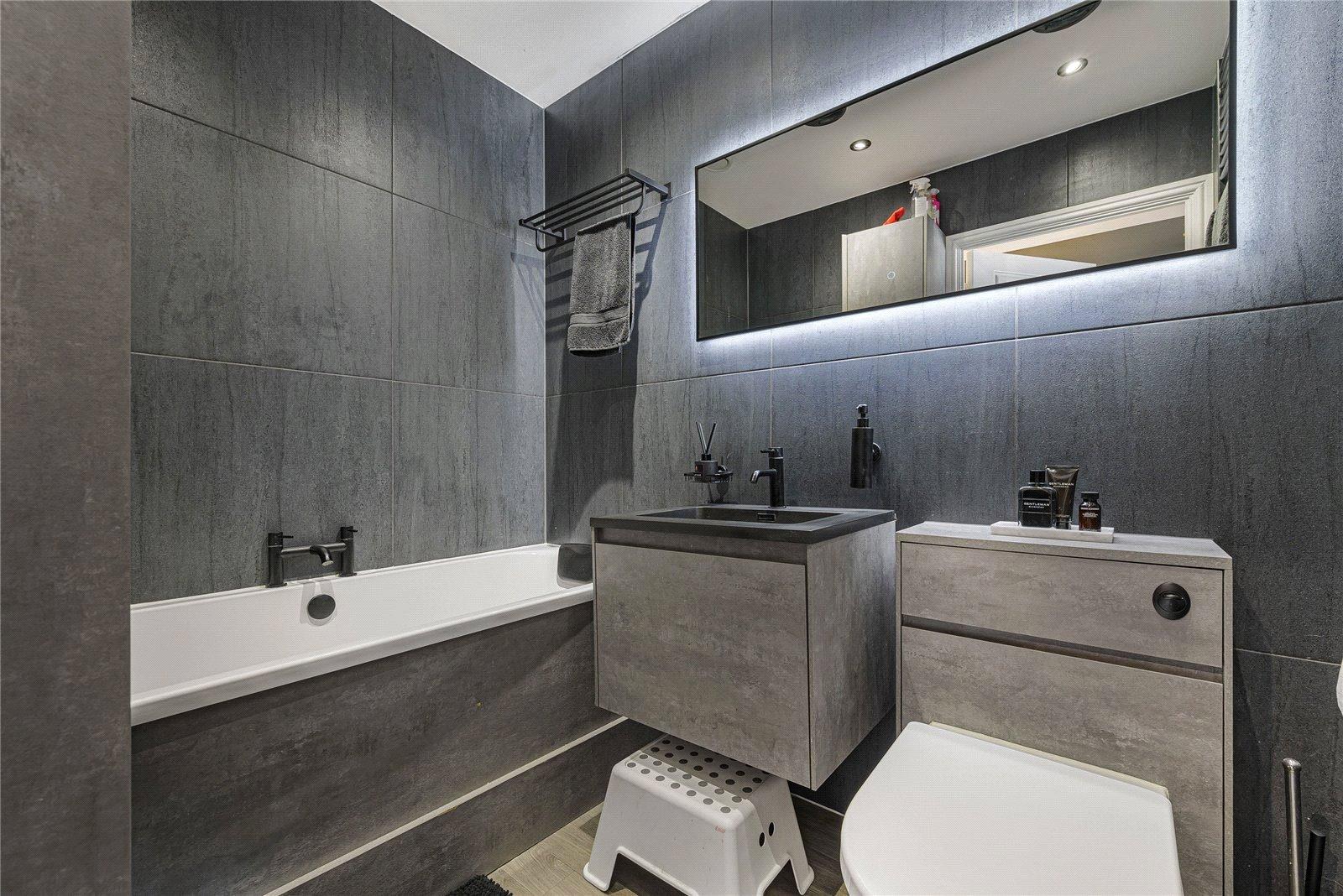 2 bedroom property to rent in Weldon | Robinson Michael & Jackson