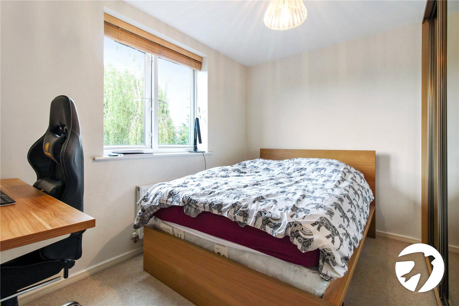 2 bedroom property to rent in Northfleet | Robinson Michael & Jackson
