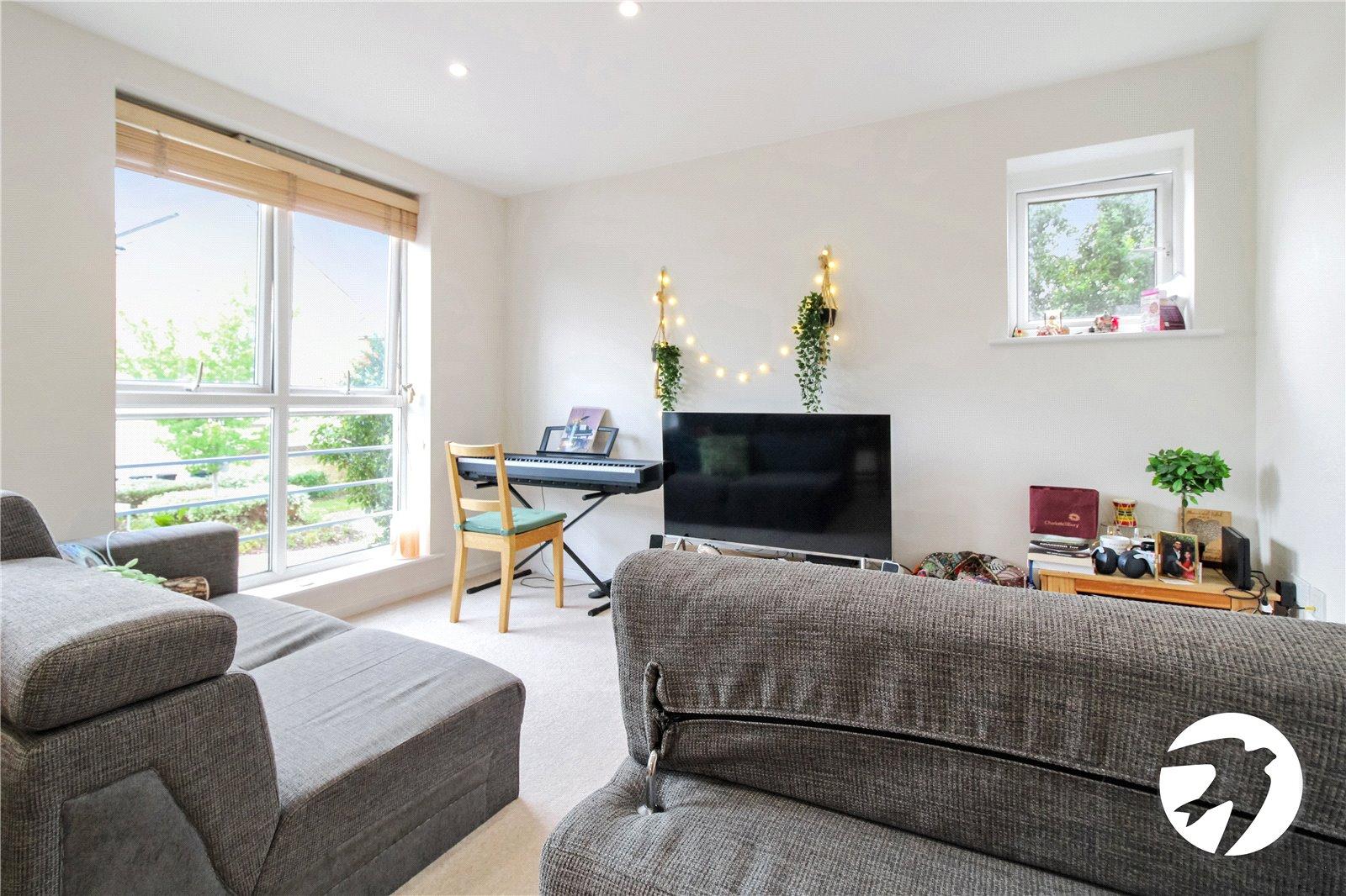 2 bedroom property to rent in Northfleet | Robinson Michael & Jackson