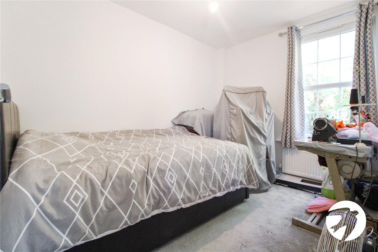 4 bedroom house to rent in Gravesend | Robinson Michael & Jackson