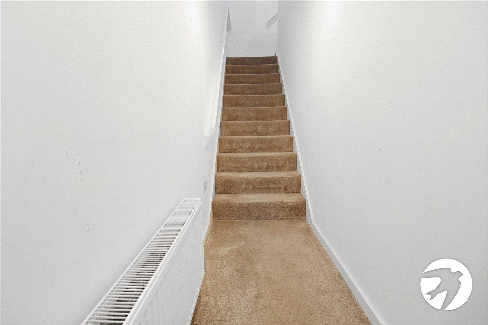 2 bedroom property to rent in Northfleet | Robinson Michael & Jackson