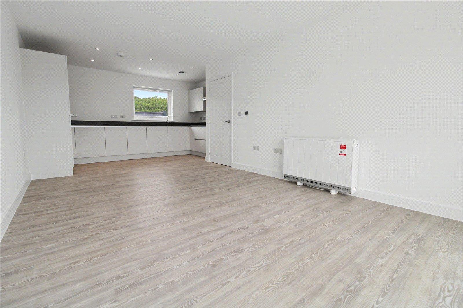 2 bedroom property to rent in Alkerden | Robinson Michael & Jackson
