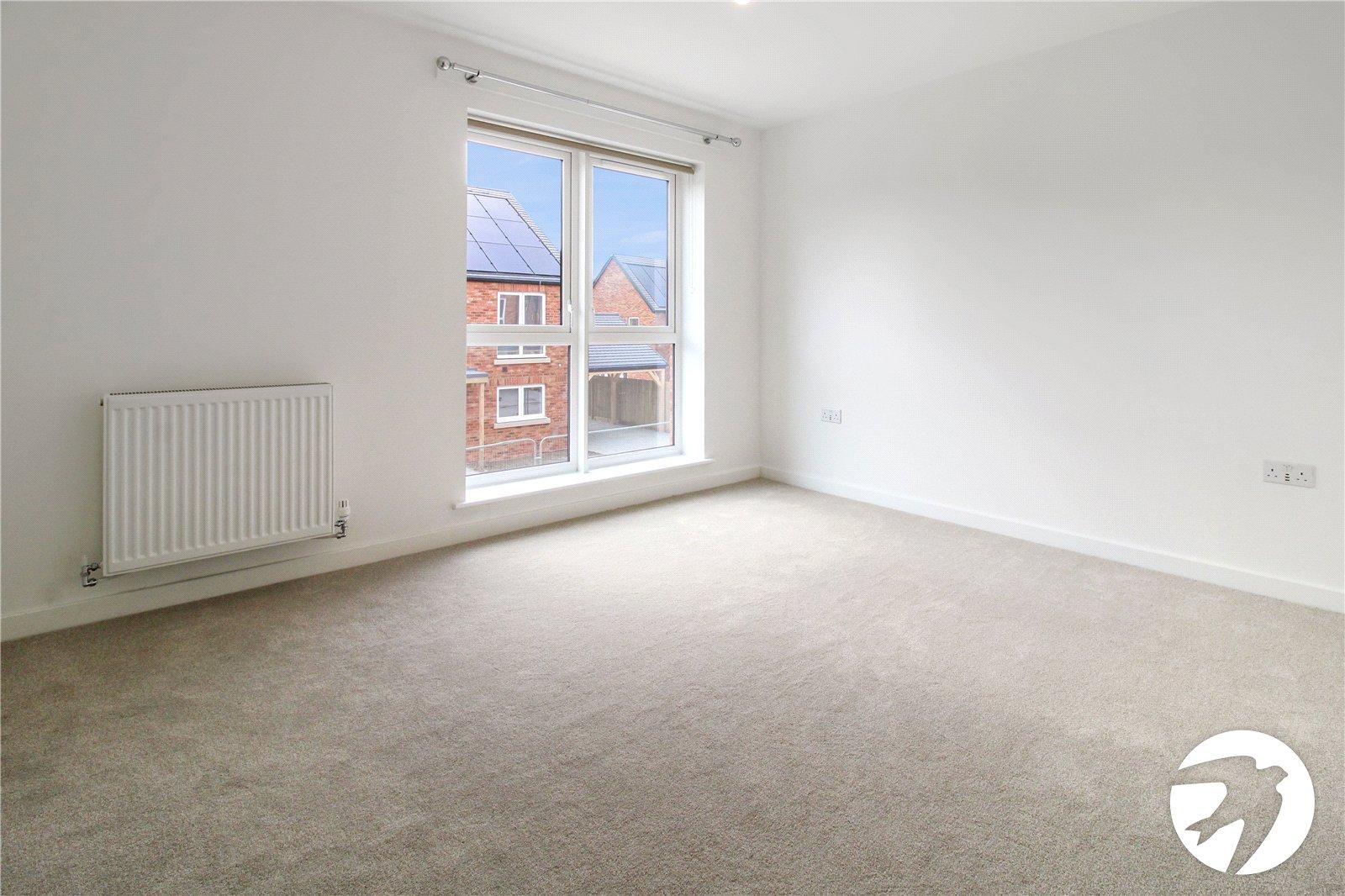 3 bedroom house to rent in Alkerden | Robinson Michael & Jackson
