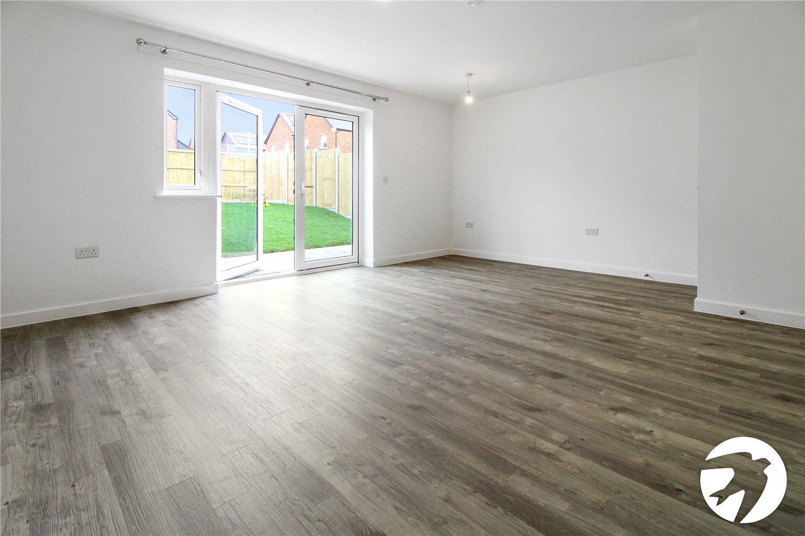 3 bedroom house to rent in Alkerden | Robinson Michael & Jackson