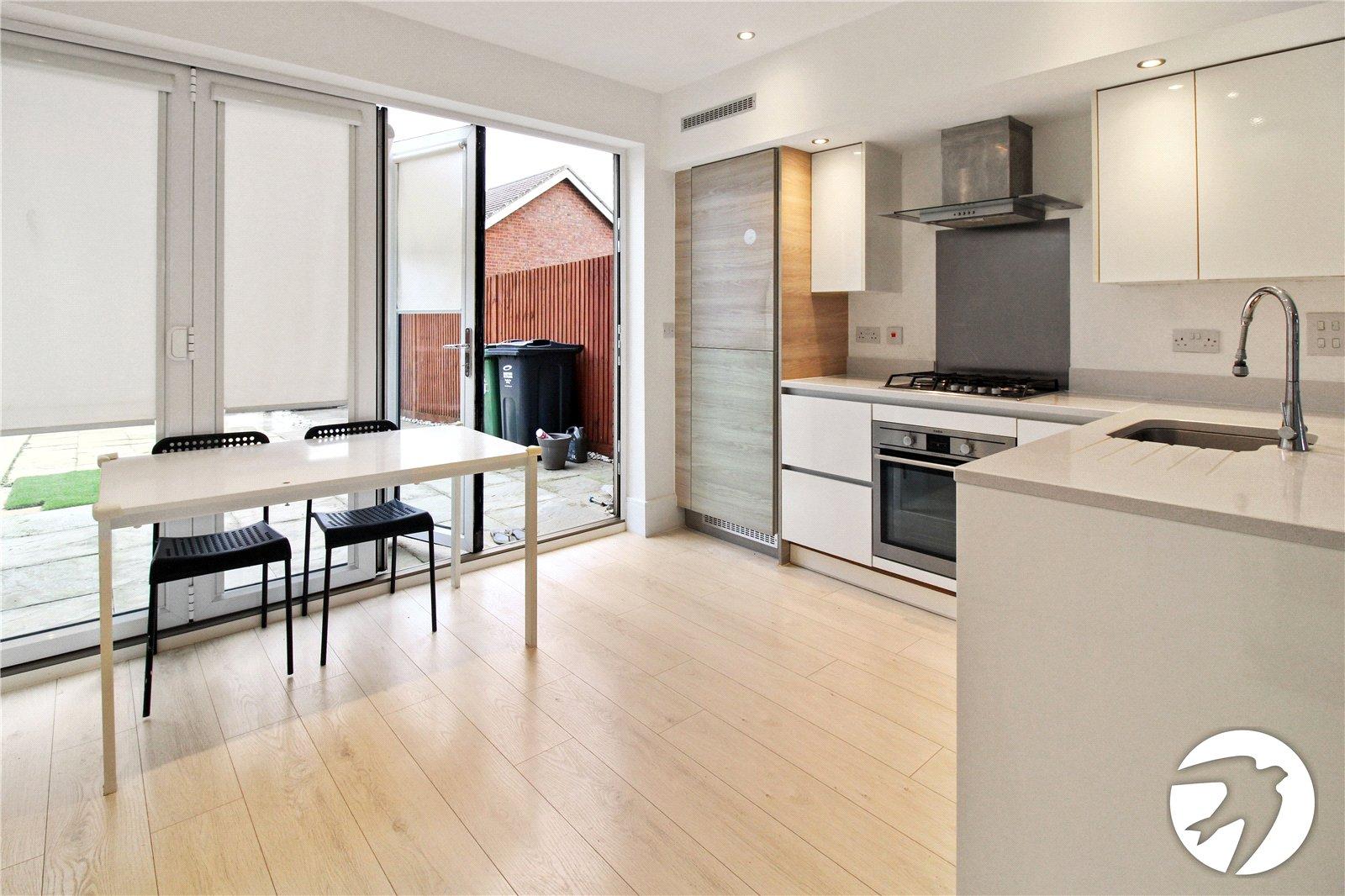 2 bedroom house to rent in Weldon | Robinson Michael & Jackson