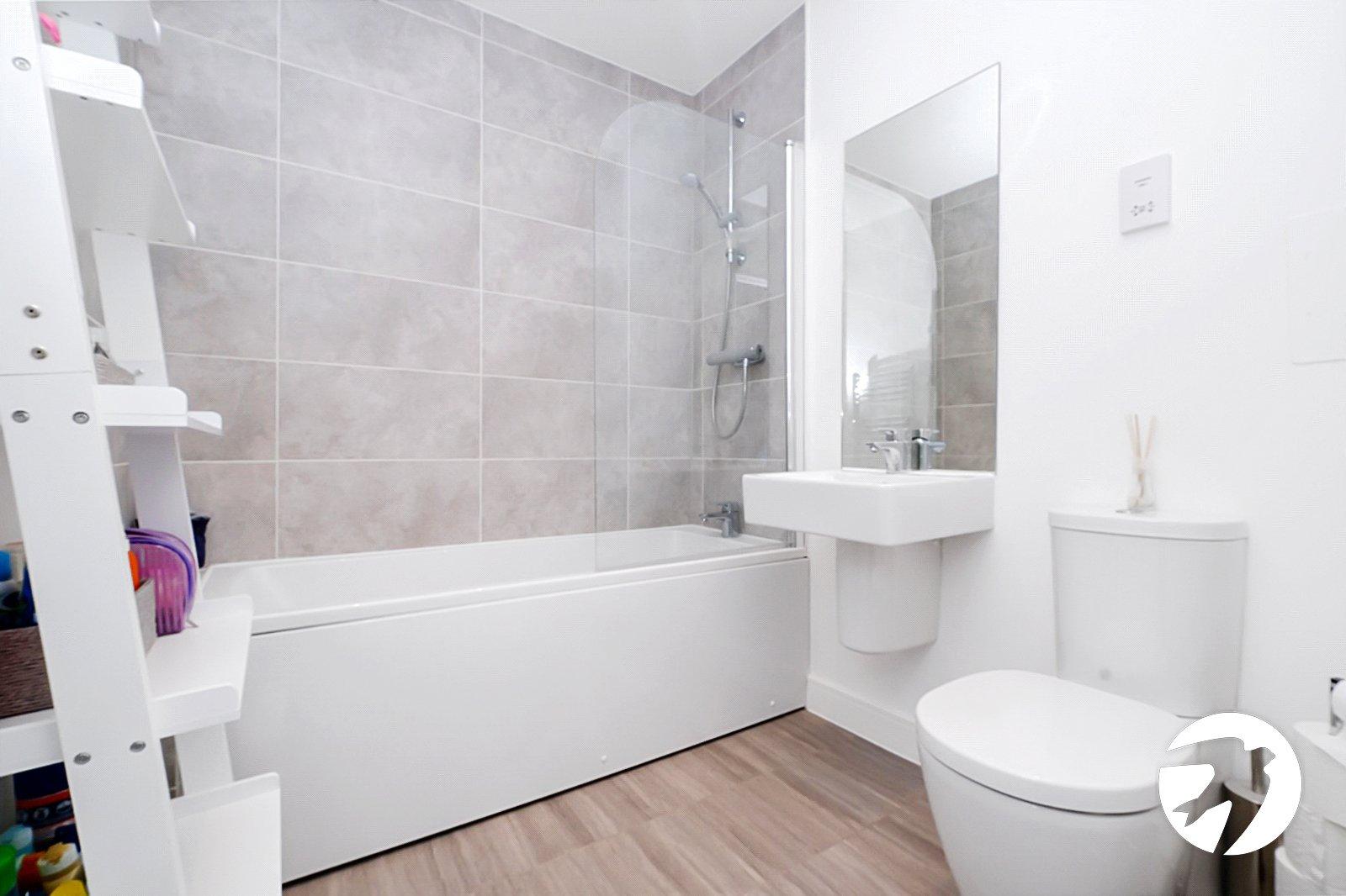2 bedroom property to rent in Weldon | Robinson Michael & Jackson