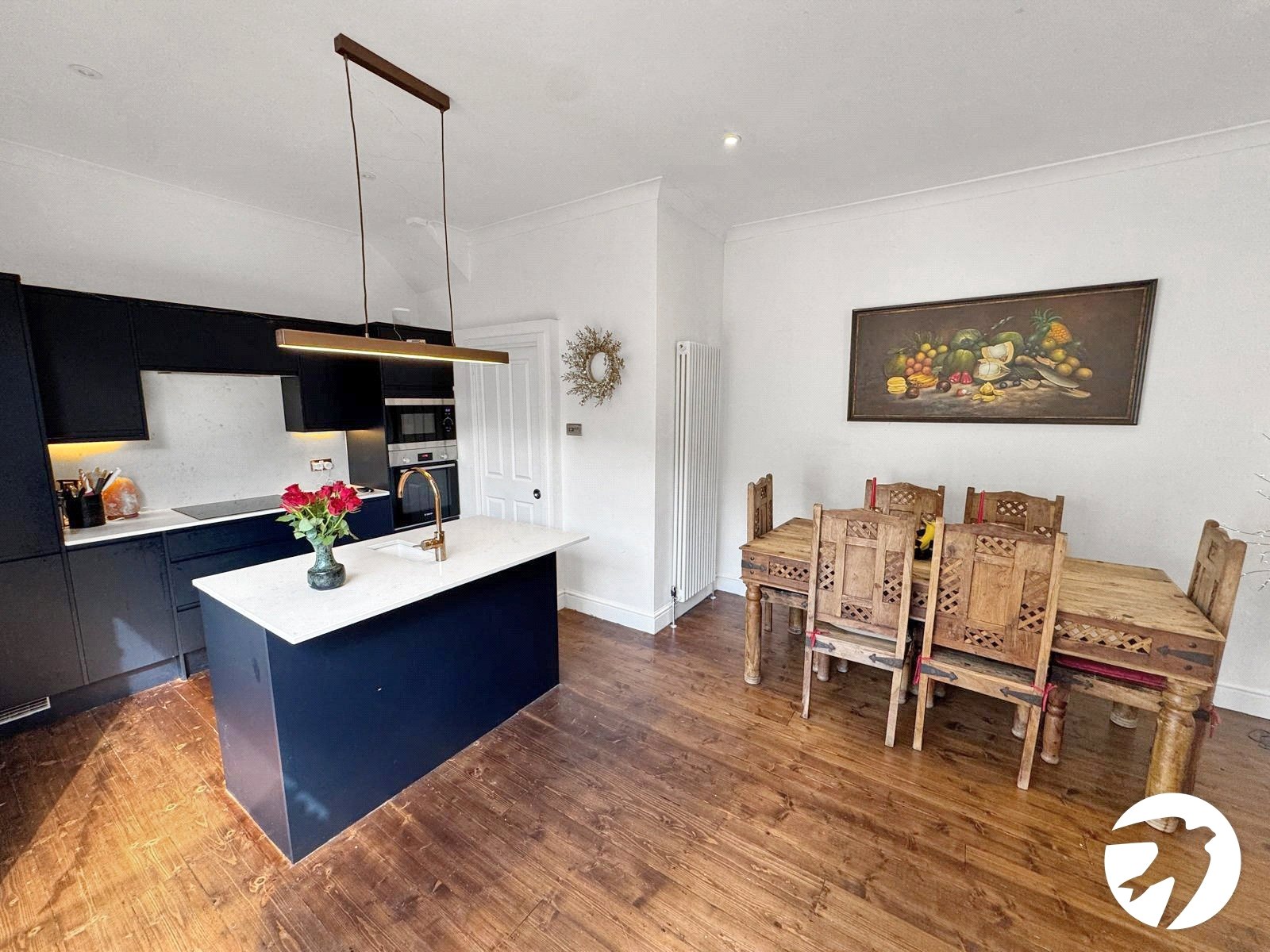 3 bedroom house to rent in London | Robinson Jackson