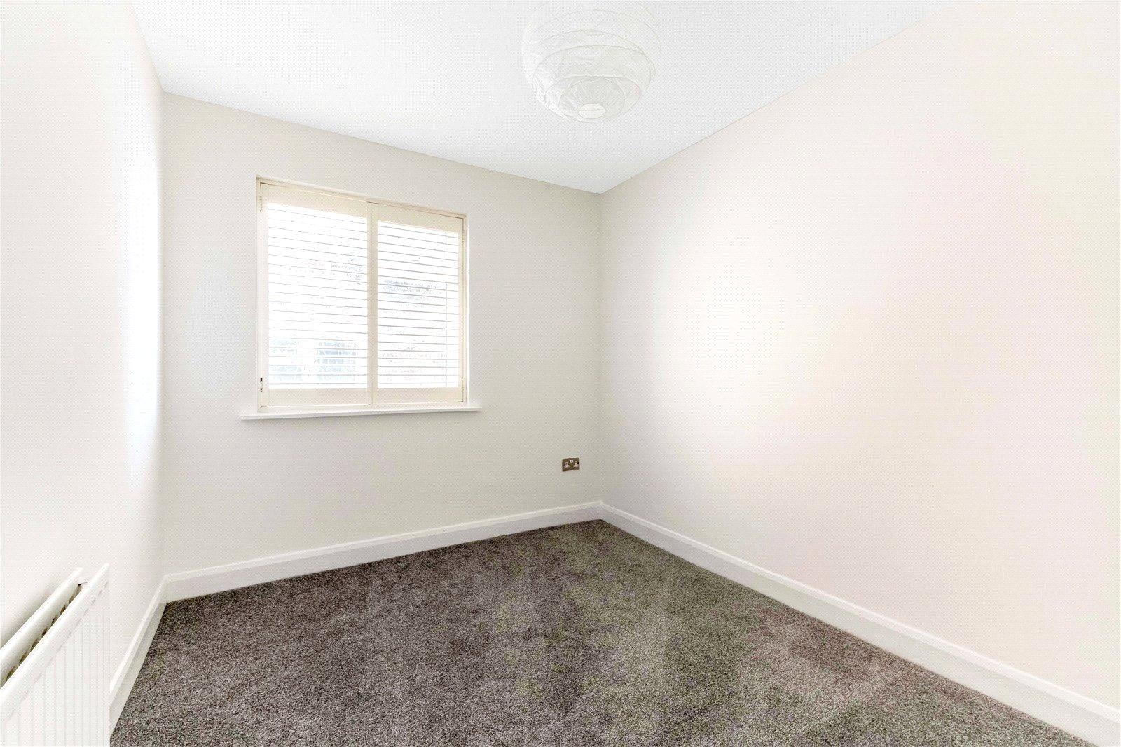 2 bedroom property to rent in  | Robinson Jackson