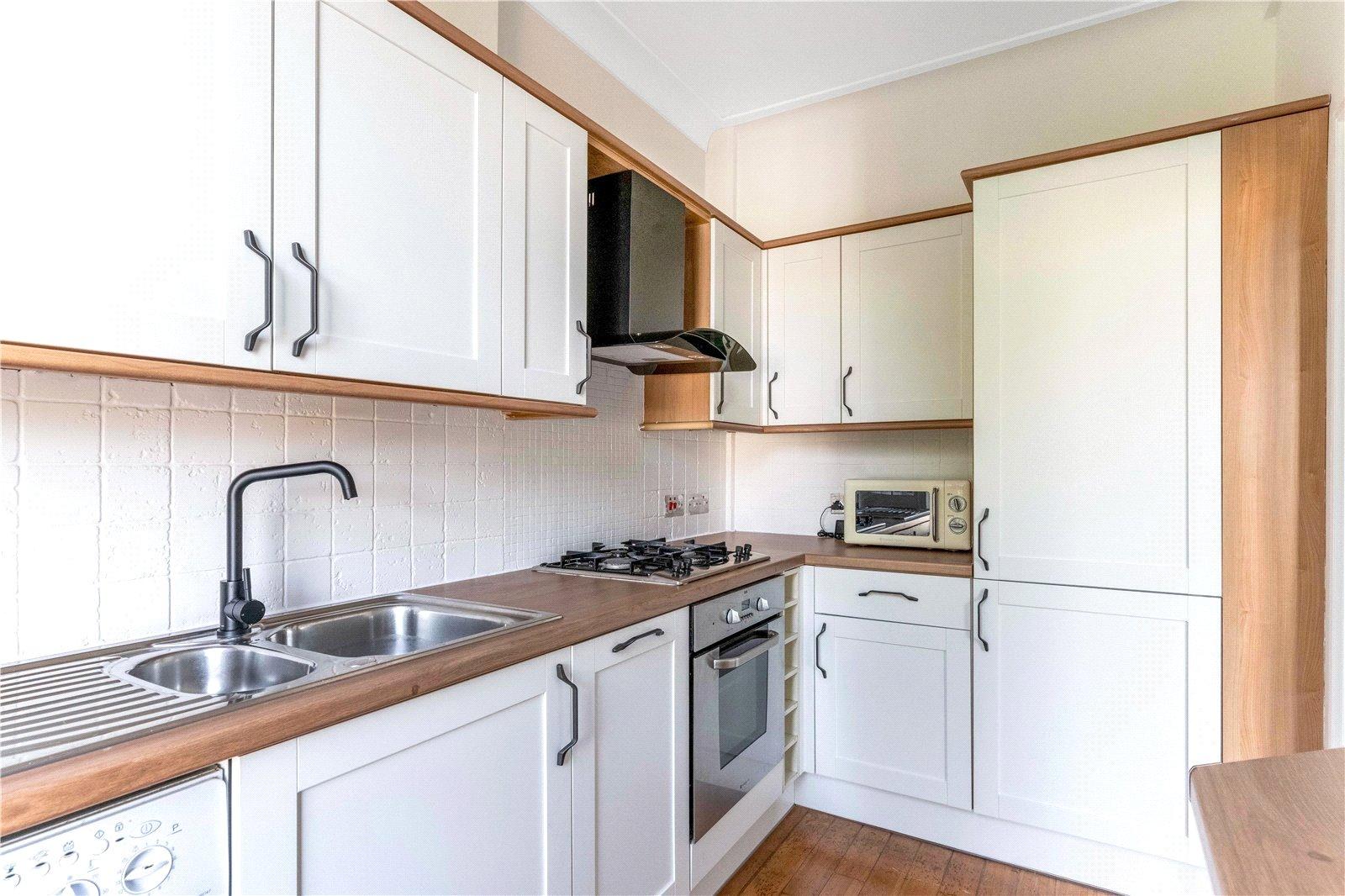 2 bedroom property to rent in  | Robinson Jackson