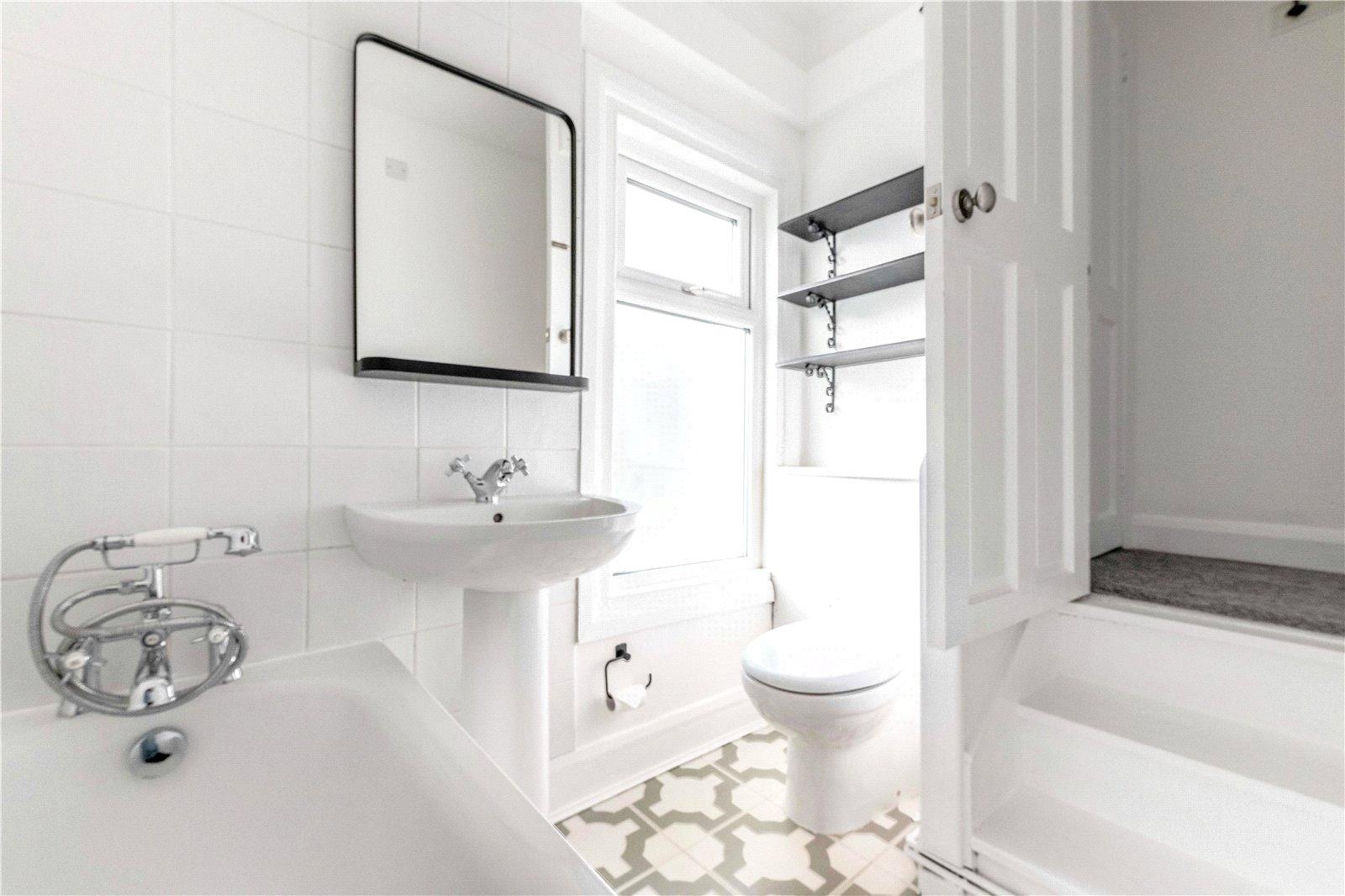 2 bedroom property to rent in  | Robinson Jackson