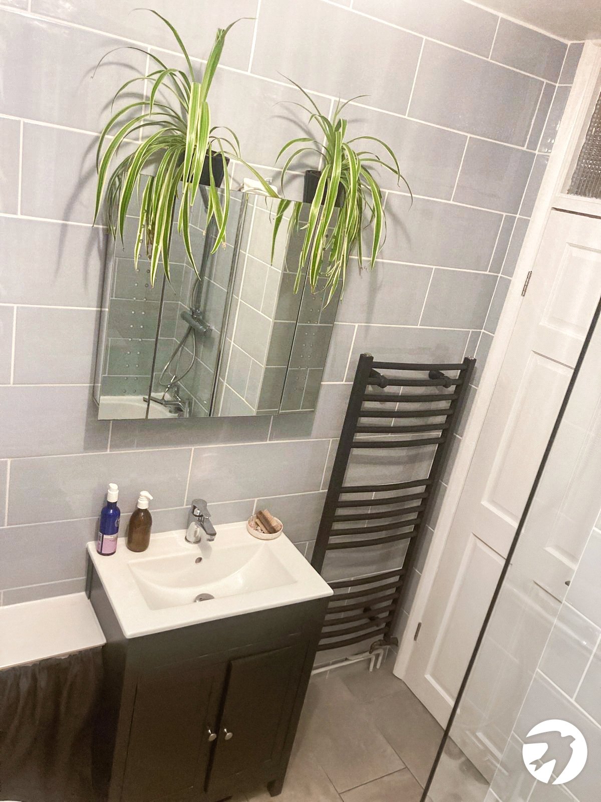 2 bedroom property to rent in London | Robinson Jackson