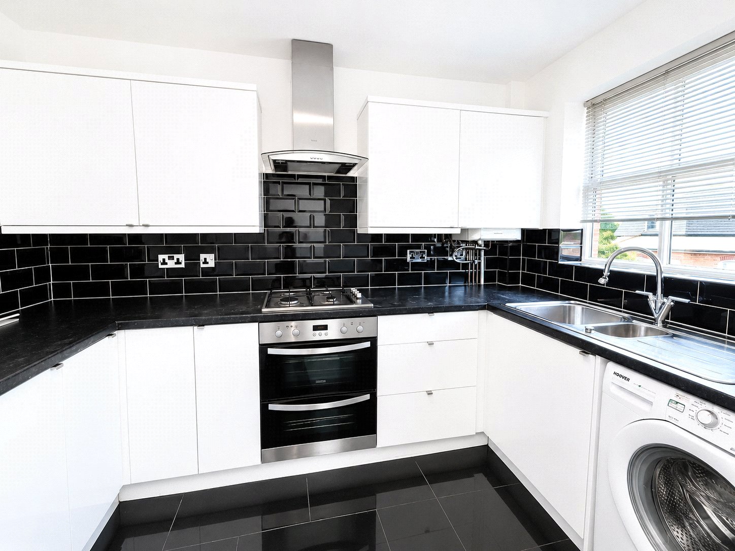 2 bedroom property to rent in Hither Green | Robinson Jackson