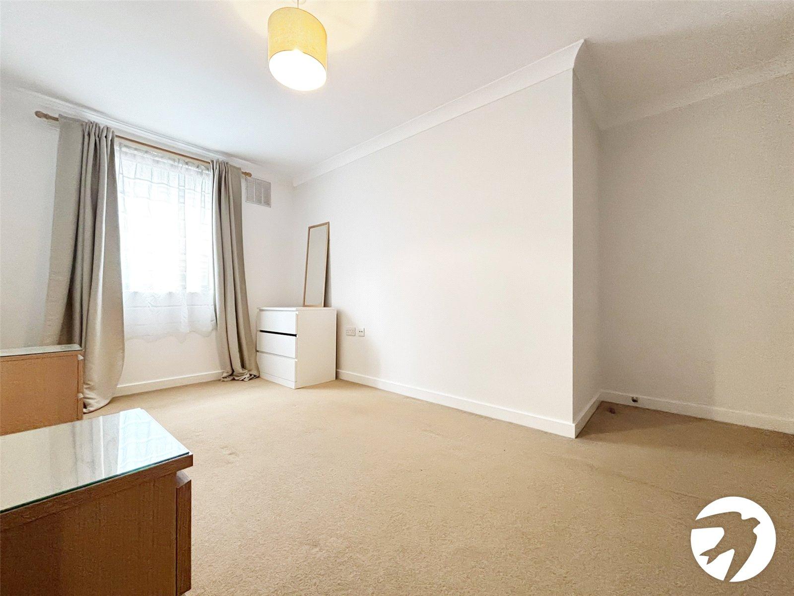 1 bedroom property to rent in Deals Gateway | Robinson Jackson