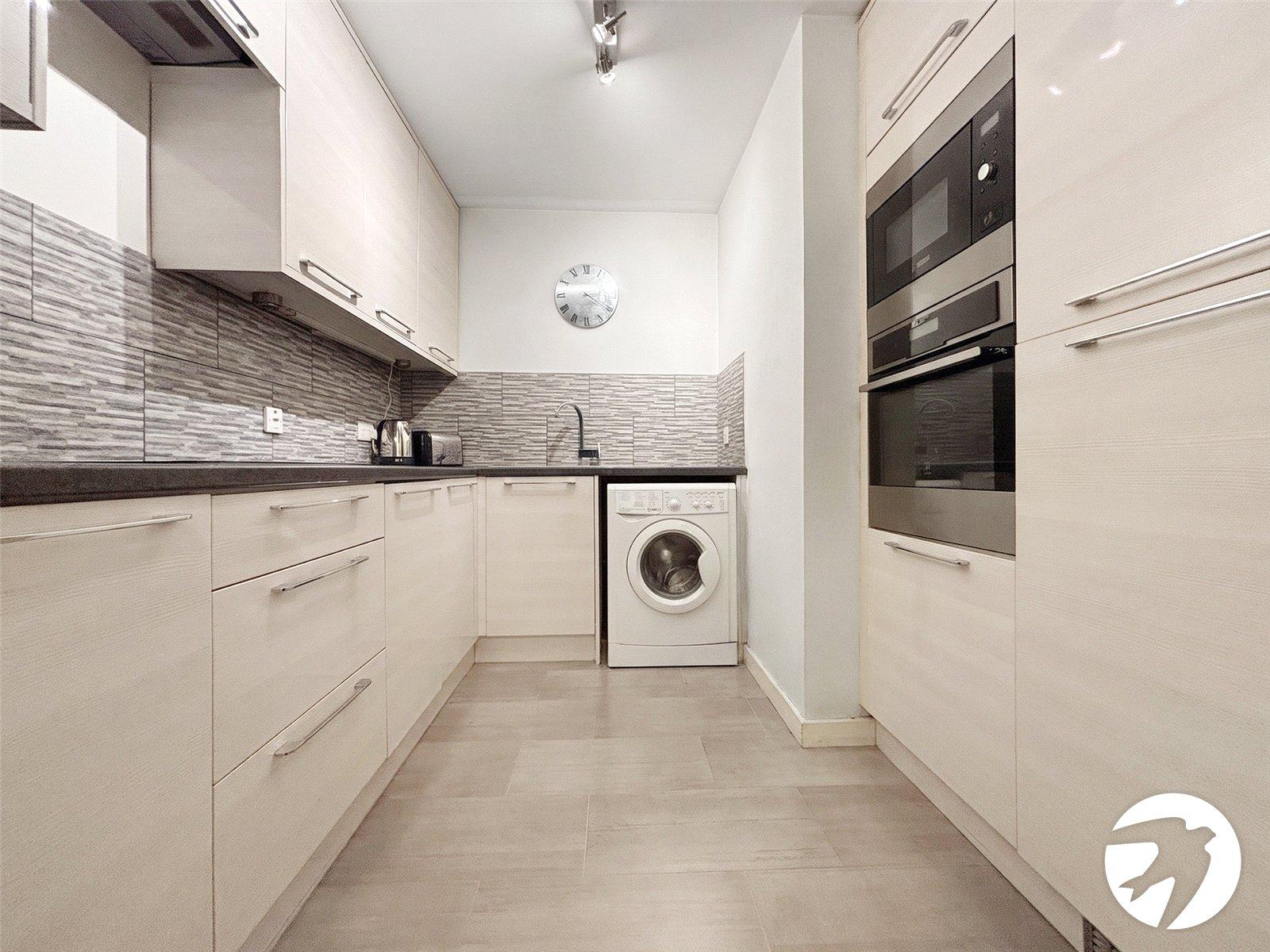 1 bedroom property to rent in Deals Gateway | Robinson Jackson