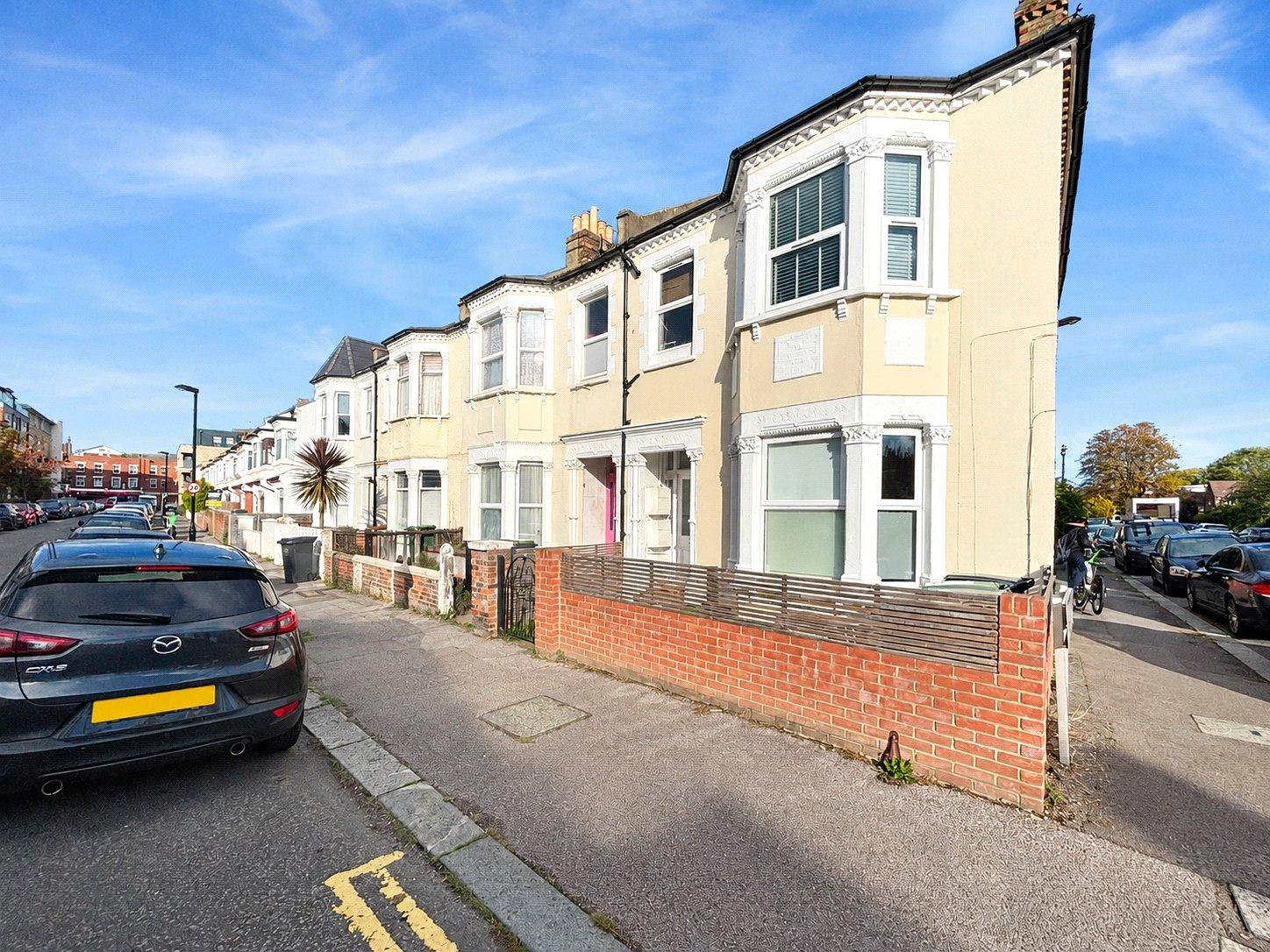 1 bedroom property to rent in  | Robinson Jackson