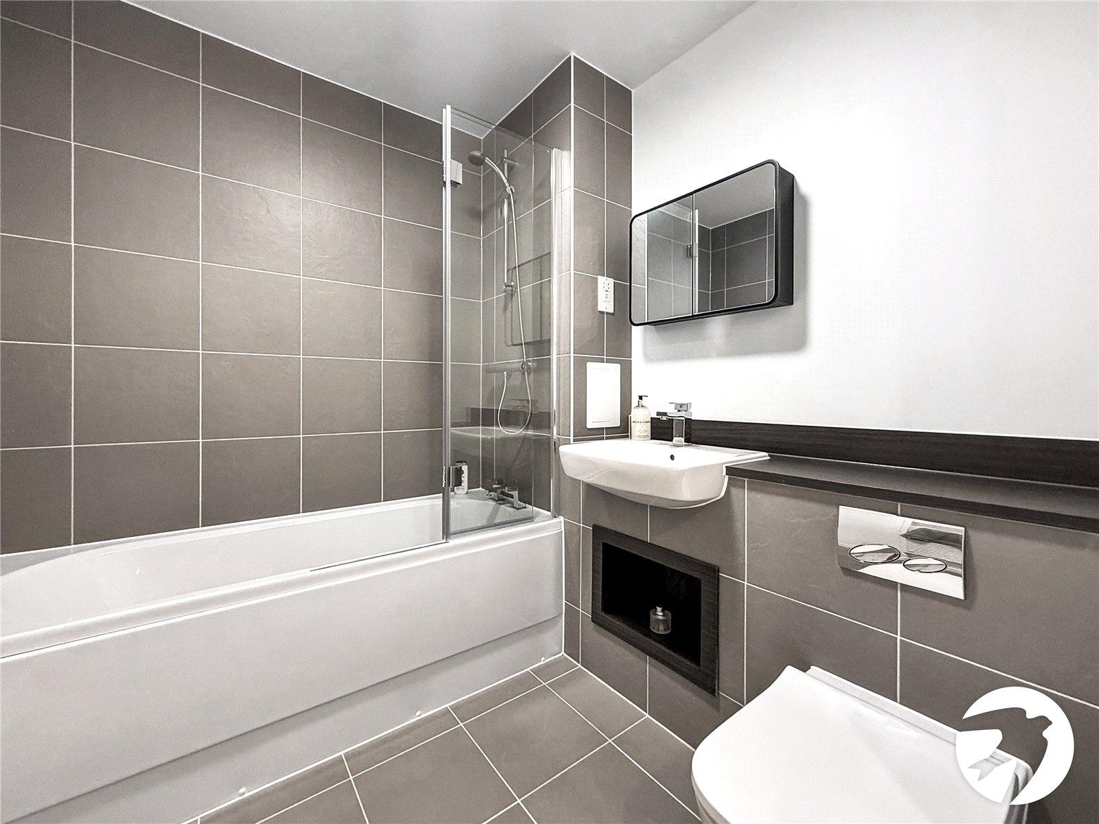 2 bedroom property to rent in London | Robinson Jackson