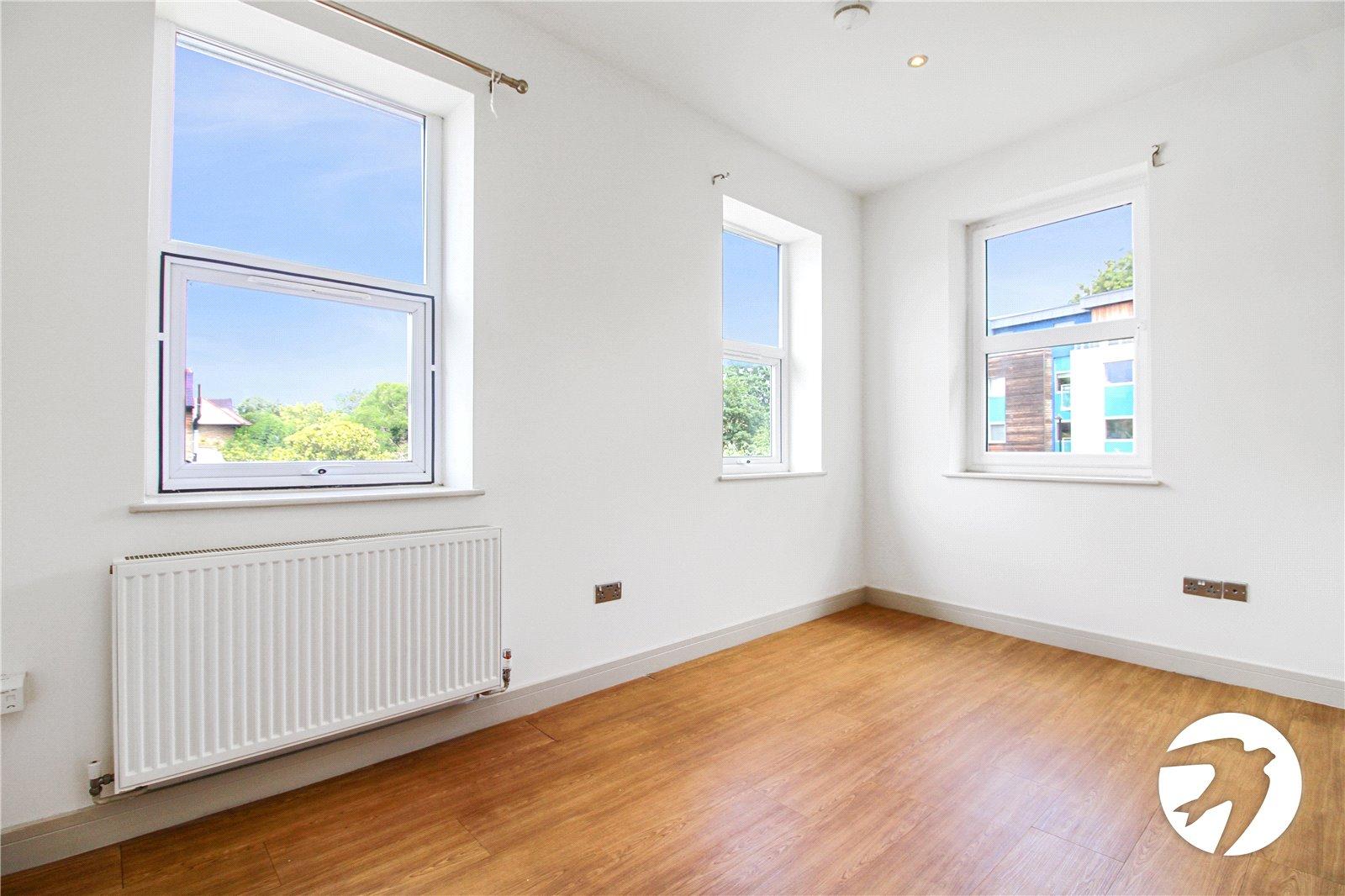 2 bedroom property to rent in Lewisham | Robinson Jackson