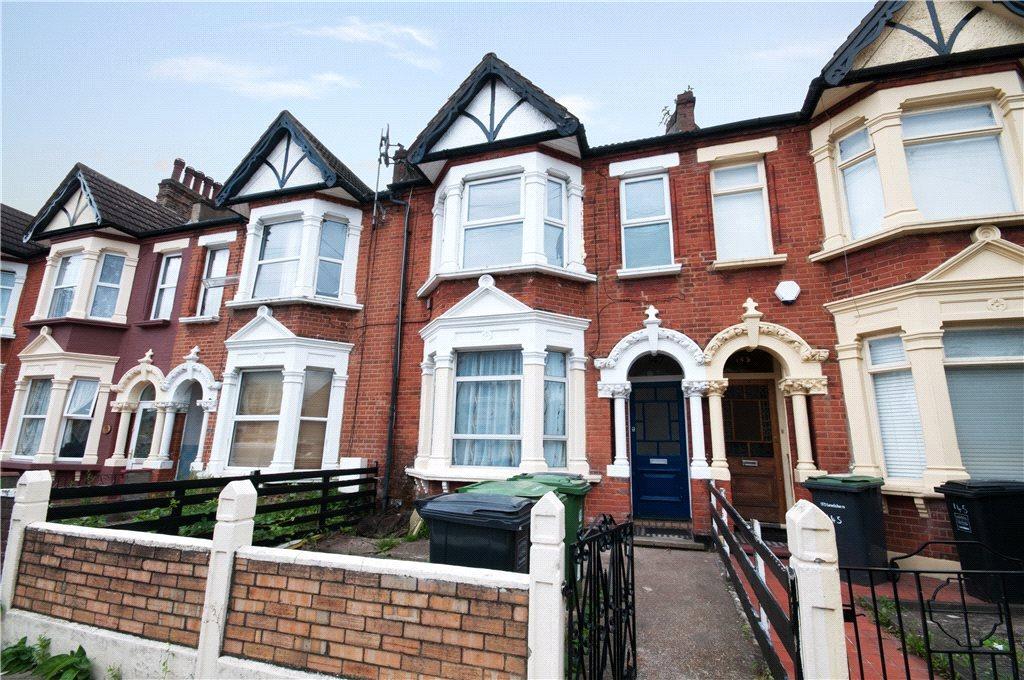 2 bedroom property to rent in Catford | Robinson Jackson