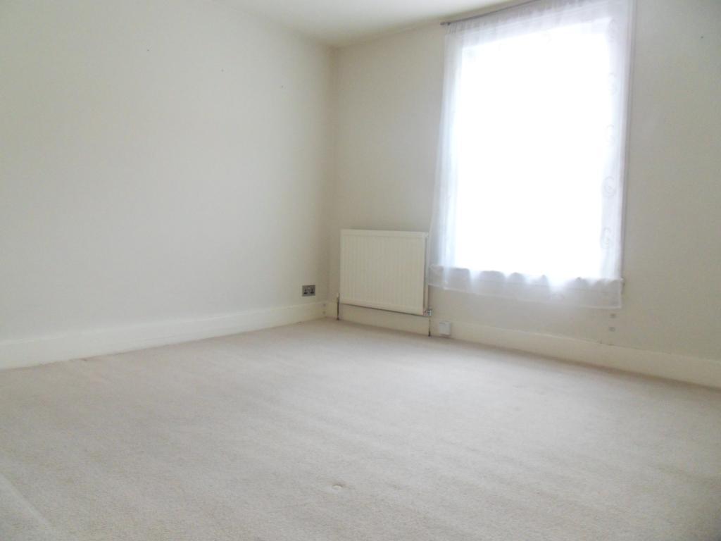 2 bedroom house to rent in Eltham | Robinson Jackson