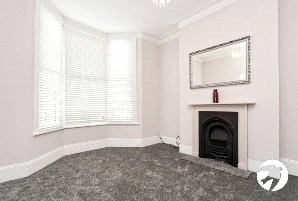 2 bedroom property to rent in Lewisham | Robinson Jackson