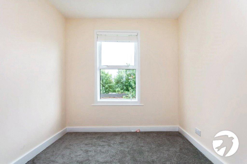 2 bedroom property to rent in Lewisham | Robinson Jackson
