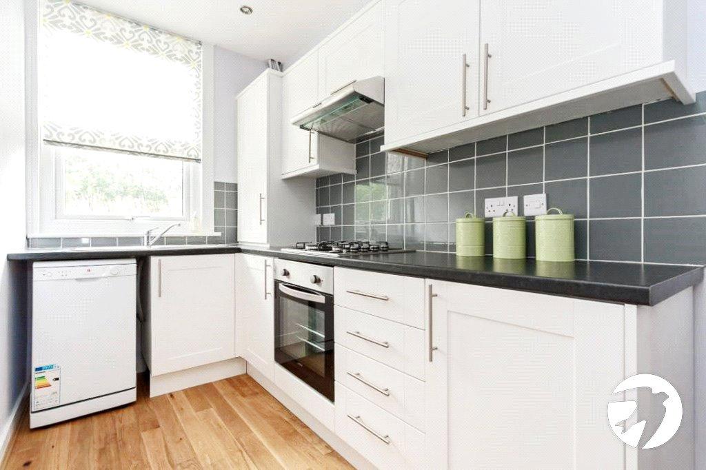 2 bedroom property to rent in Lewisham | Robinson Jackson