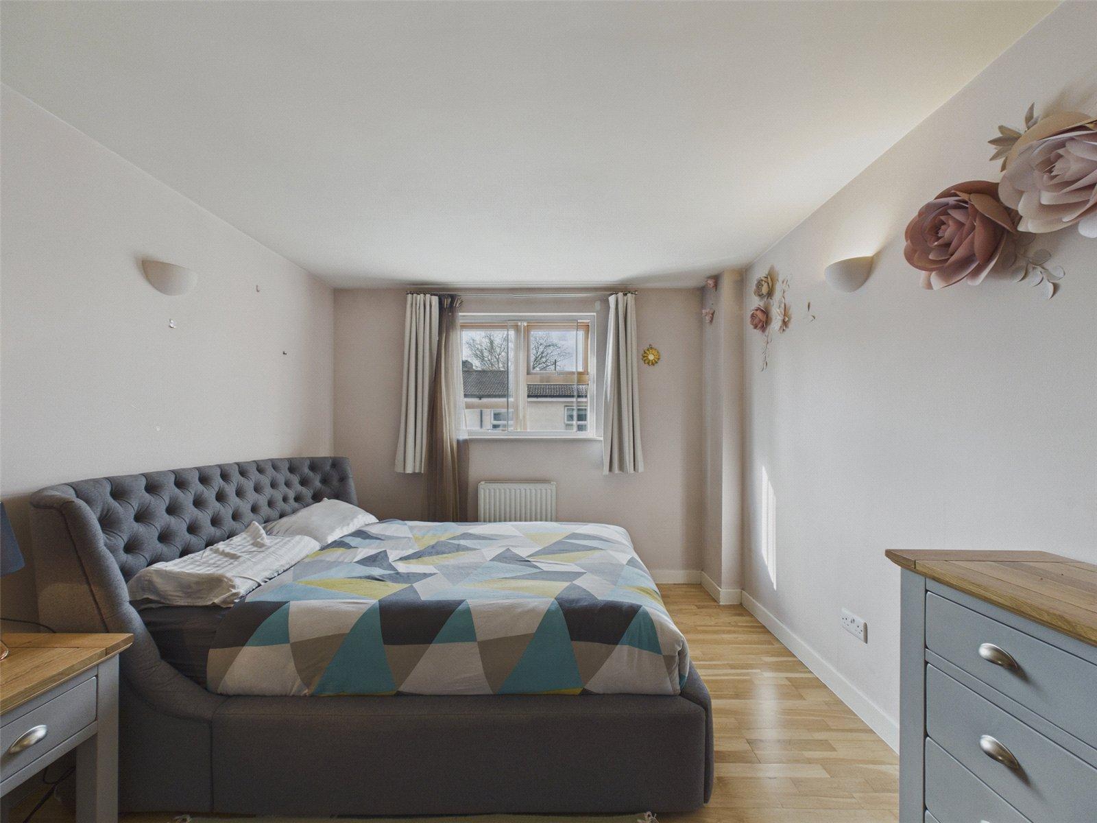 1 bedroom property for sale in London | Robinson Jackson
