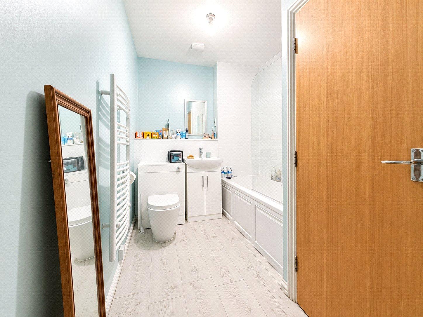 1 bedroom property for sale in London | Robinson Jackson